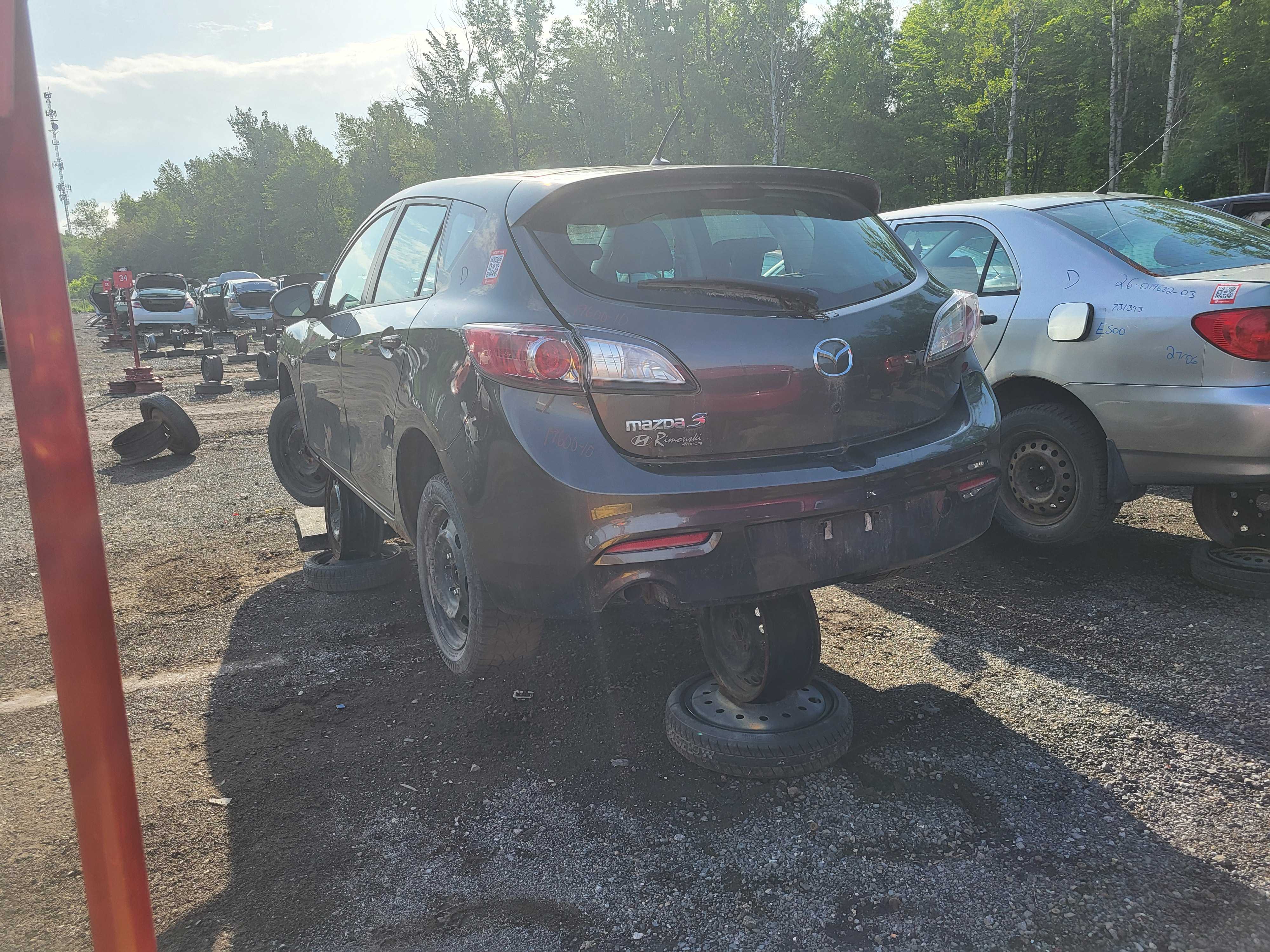 MAZDA MAZDA3 2010