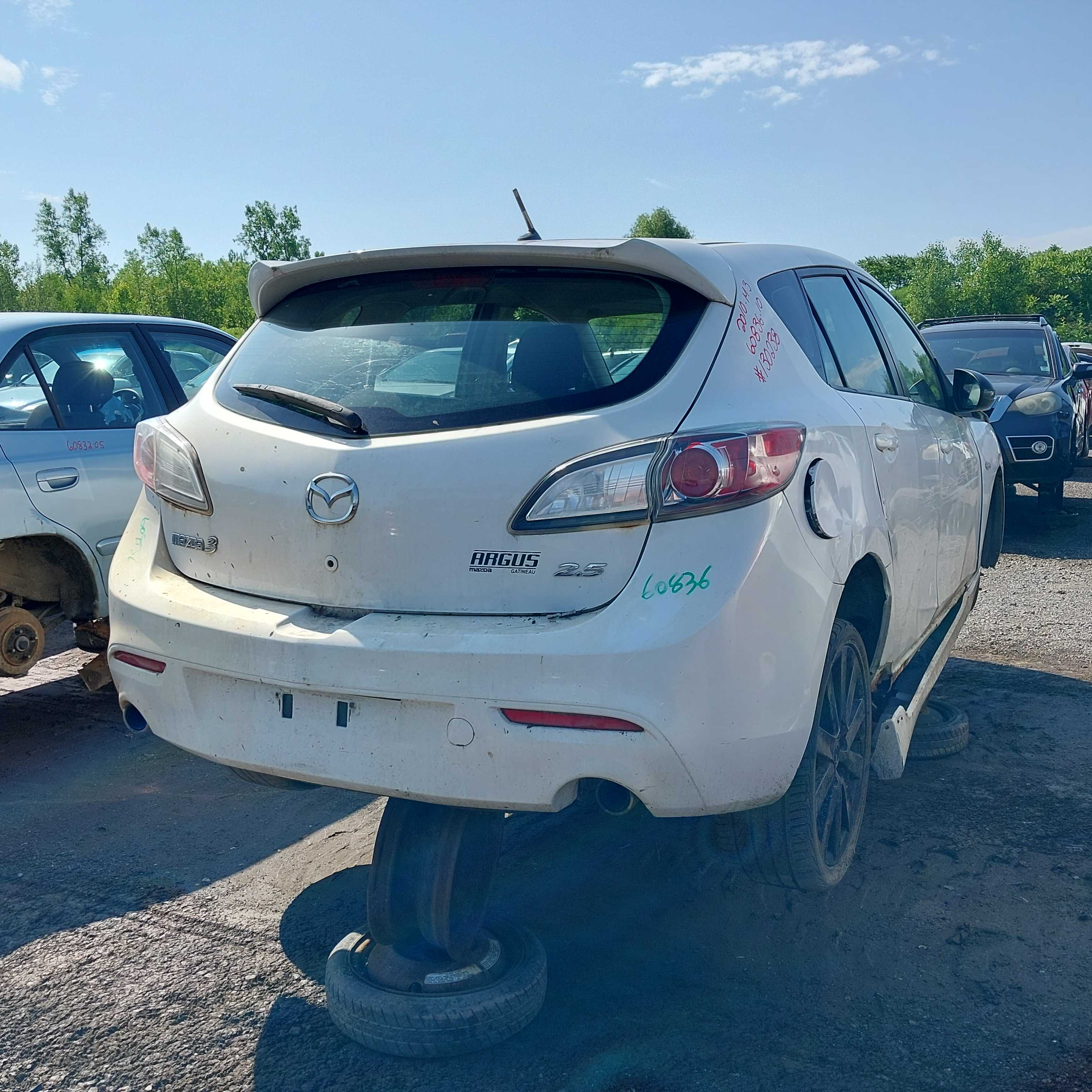 MAZDA MAZDA3 2010
