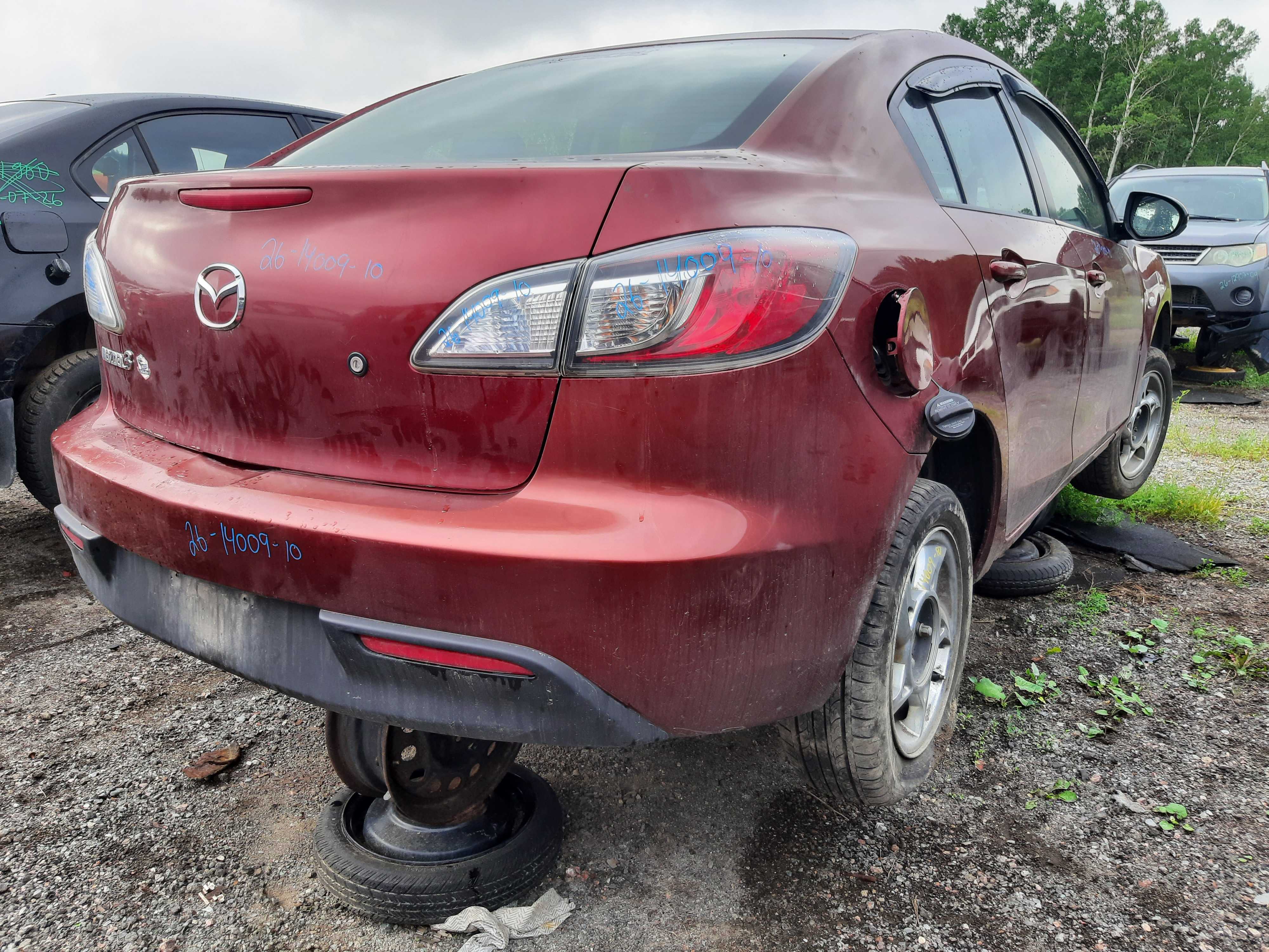 MAZDA MAZDA3 2010