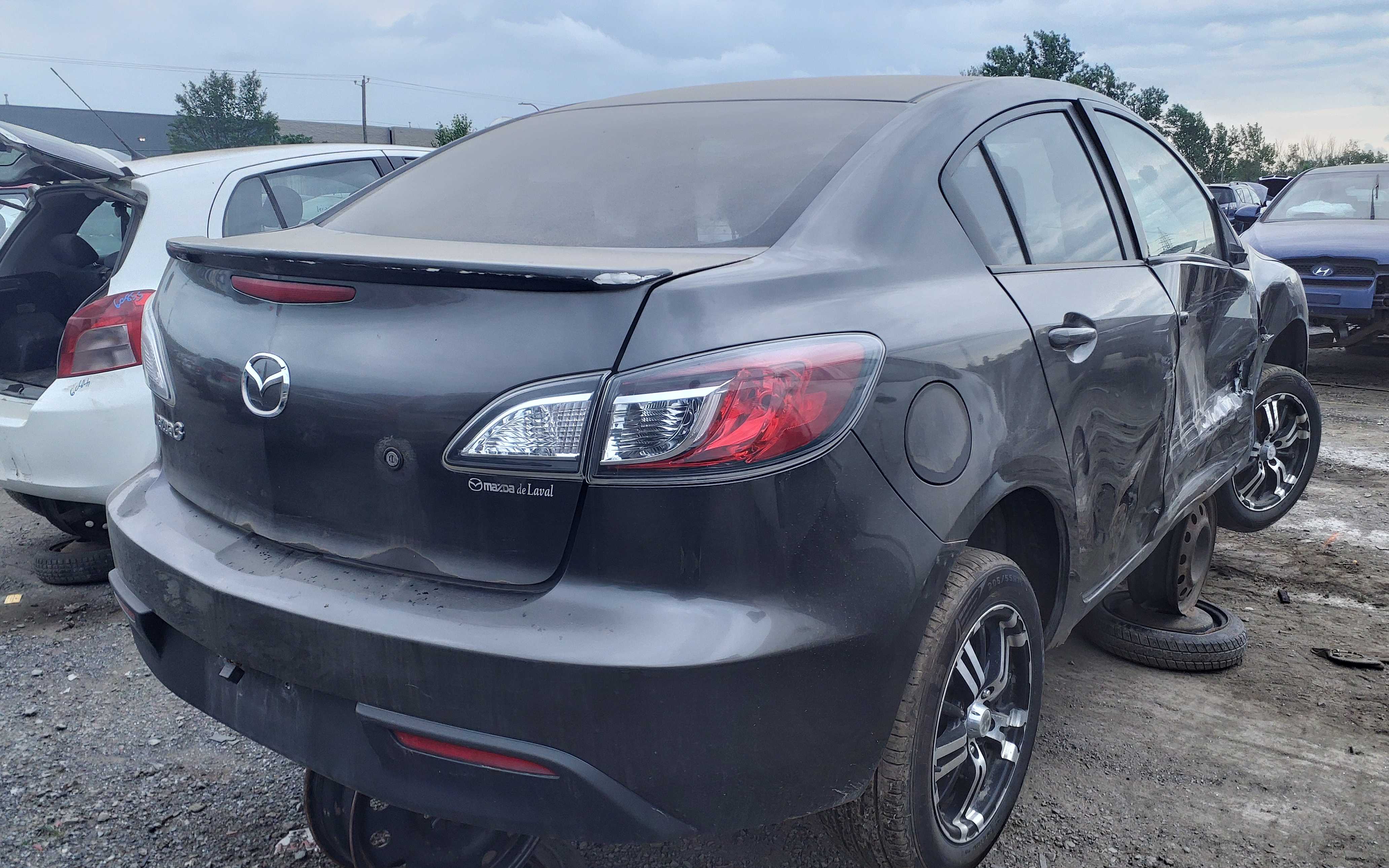 MAZDA MAZDA3 2010