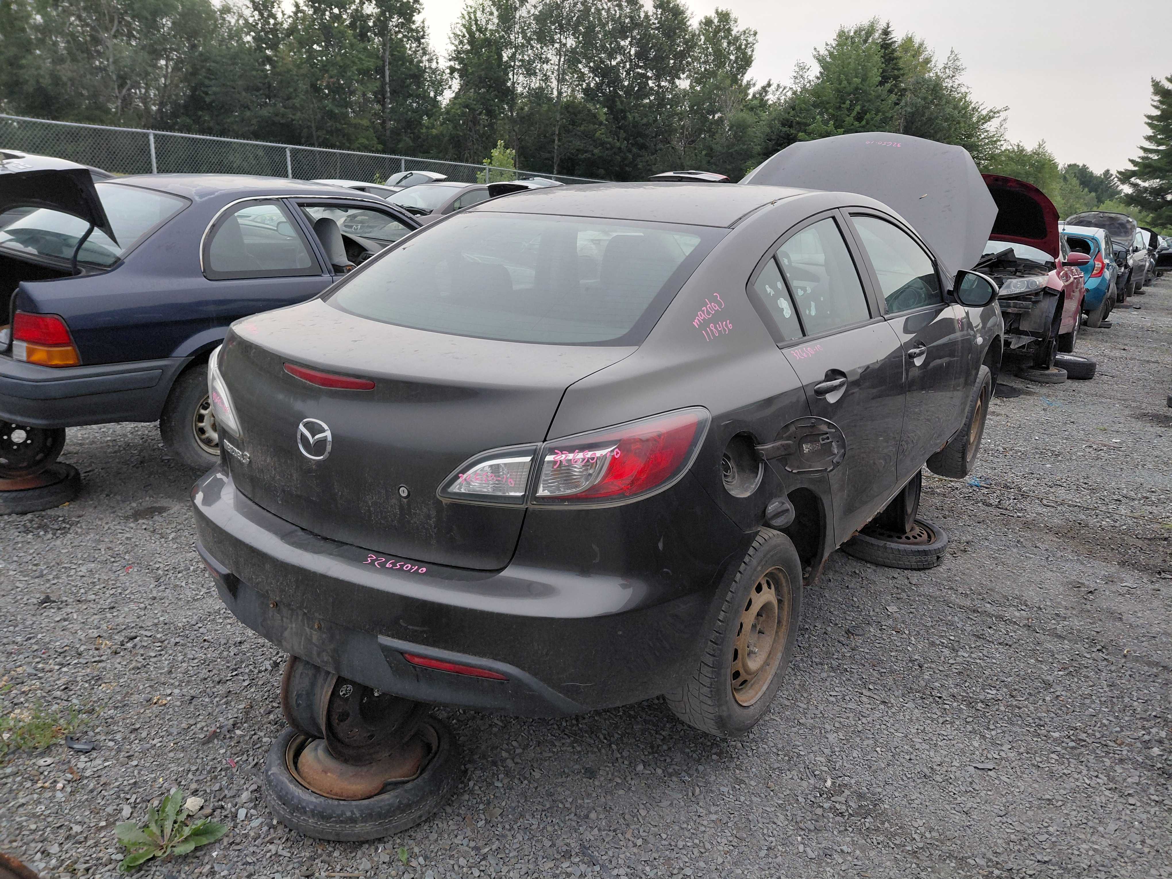 MAZDA MAZDA3 2010