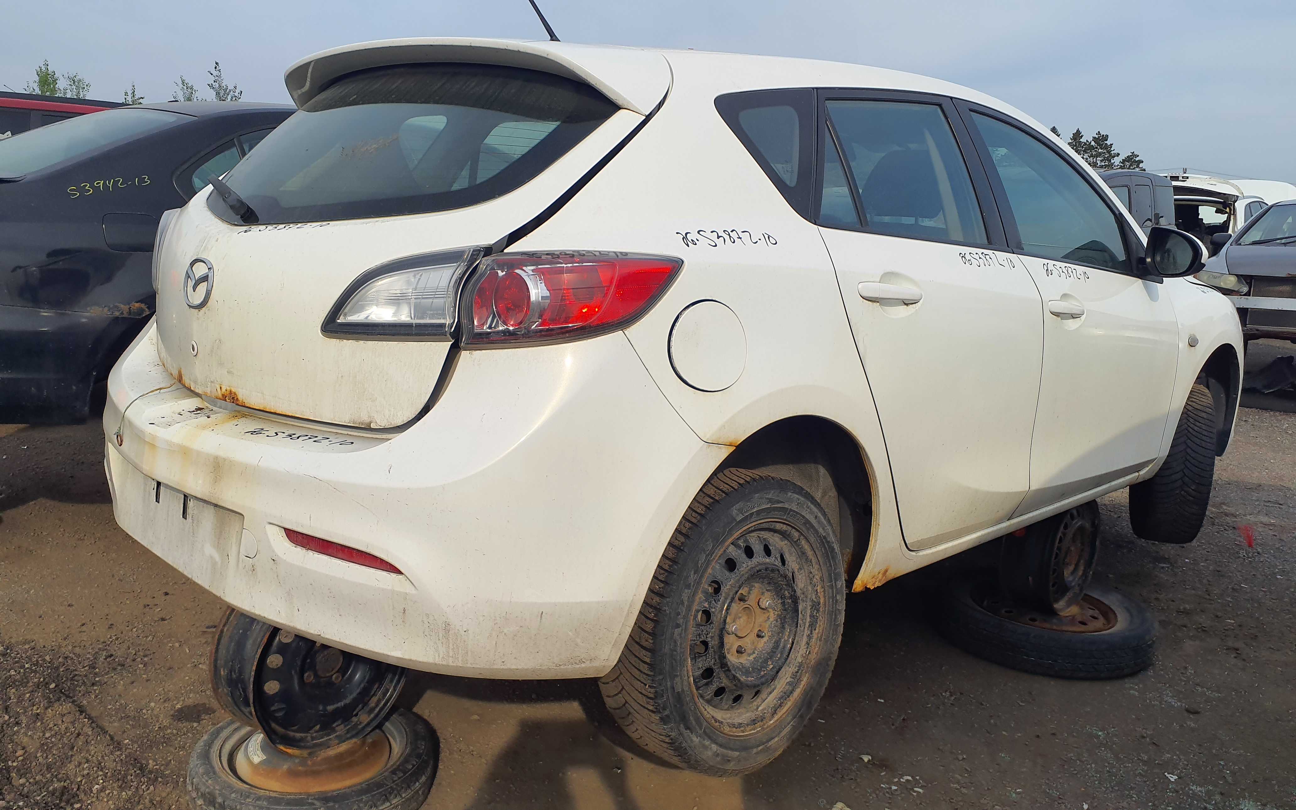 MAZDA MAZDA3 2010
