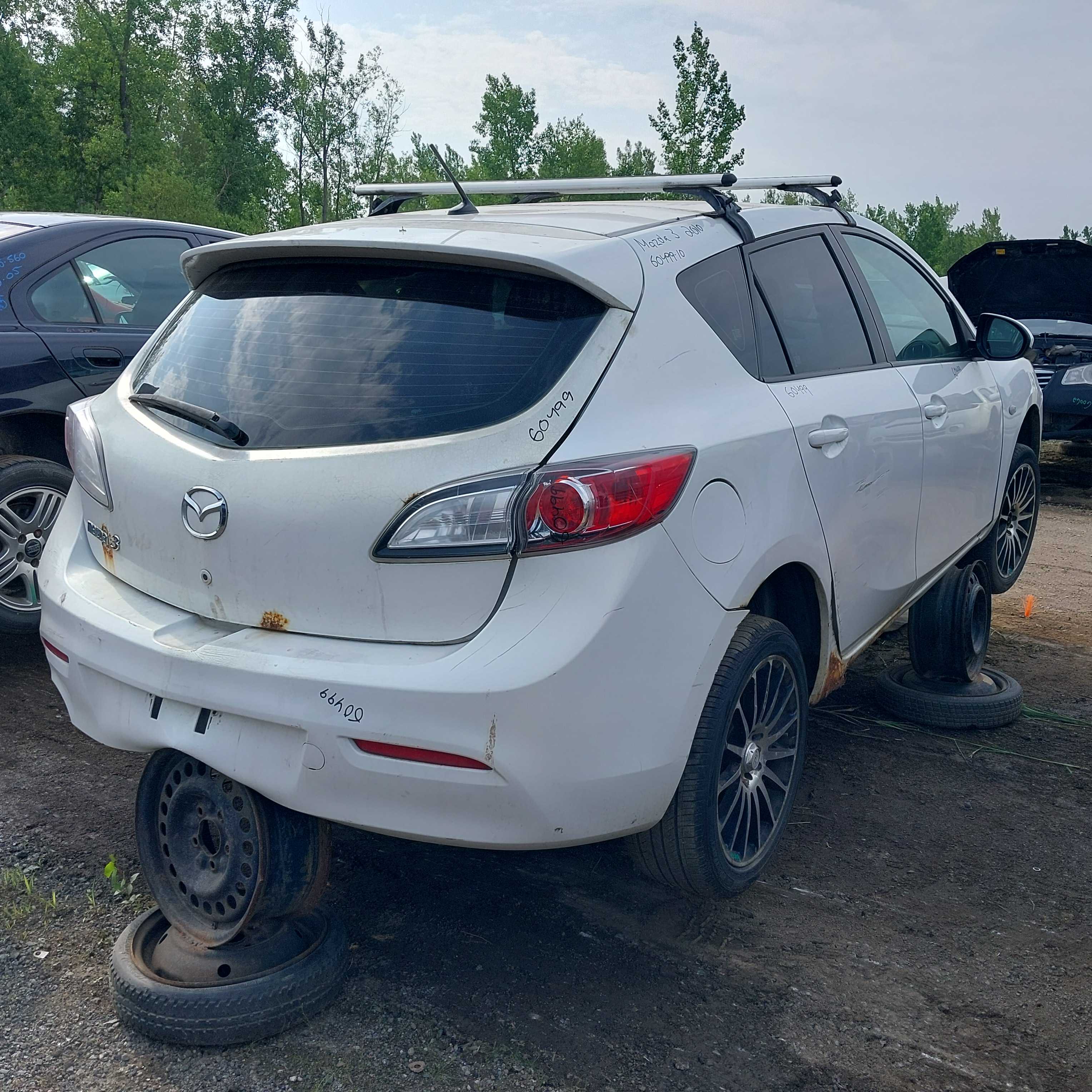 MAZDA MAZDA3 2010