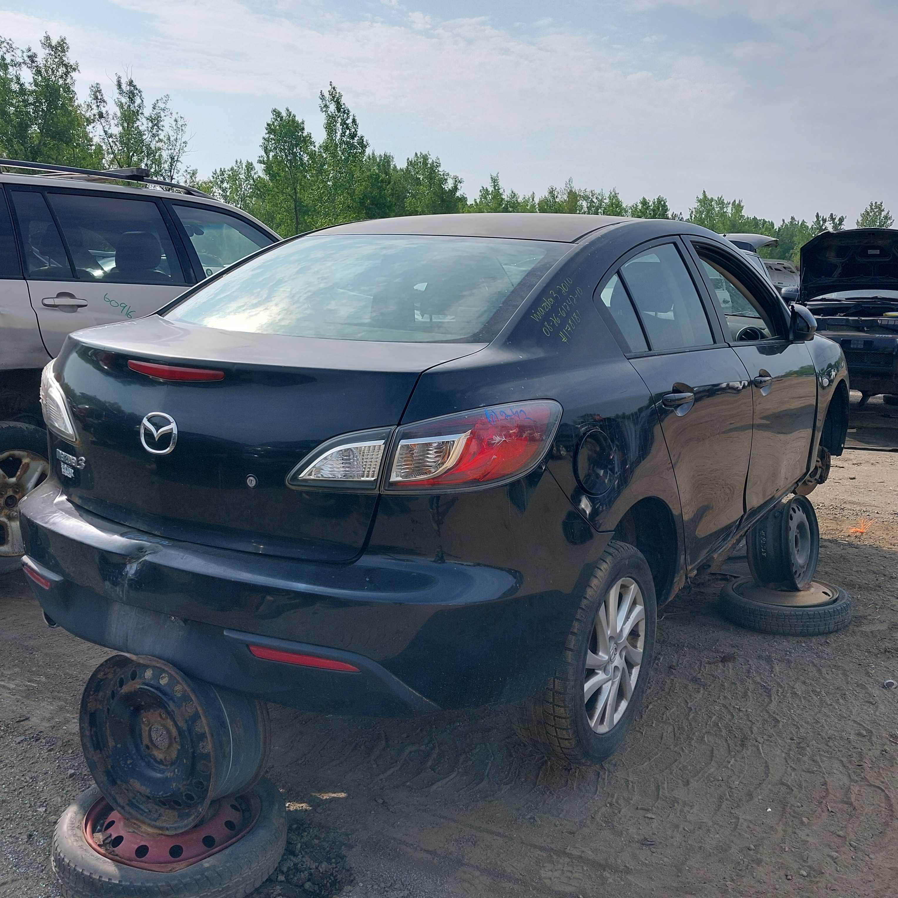MAZDA MAZDA3 2010