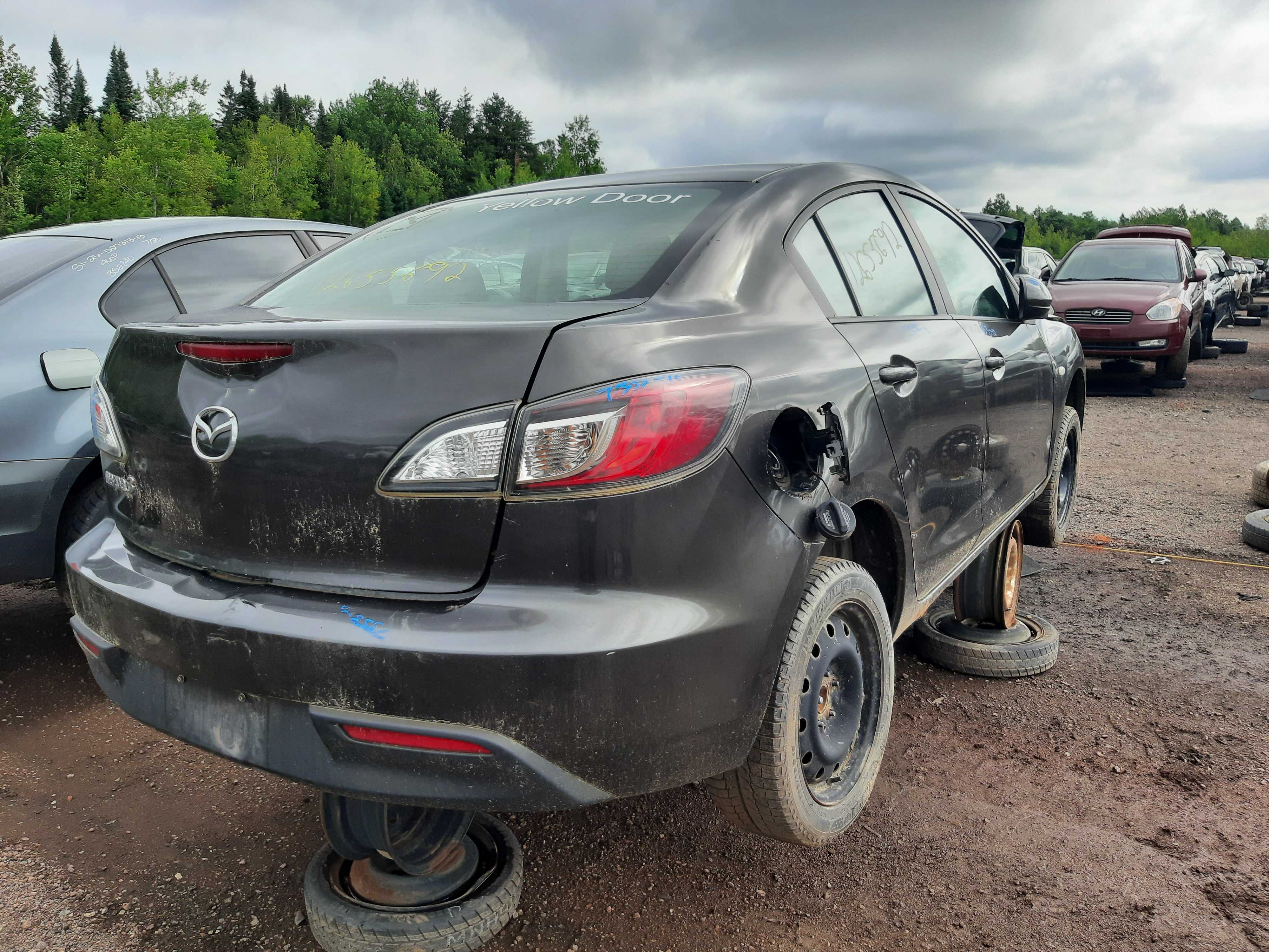 MAZDA MAZDA3 2010