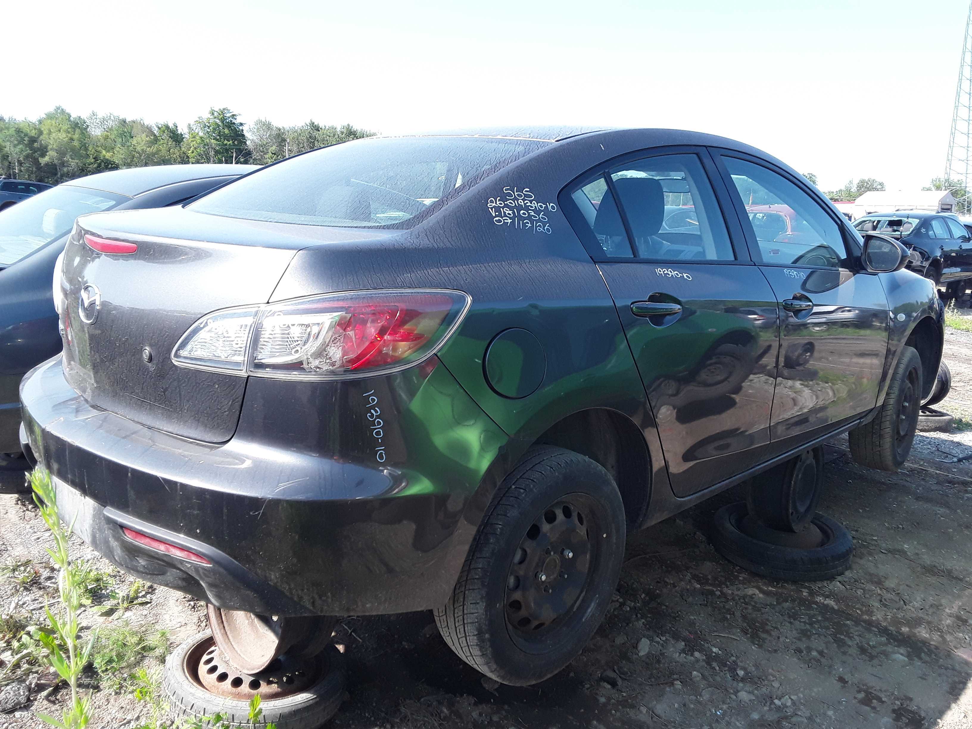 MAZDA MAZDA3 2010