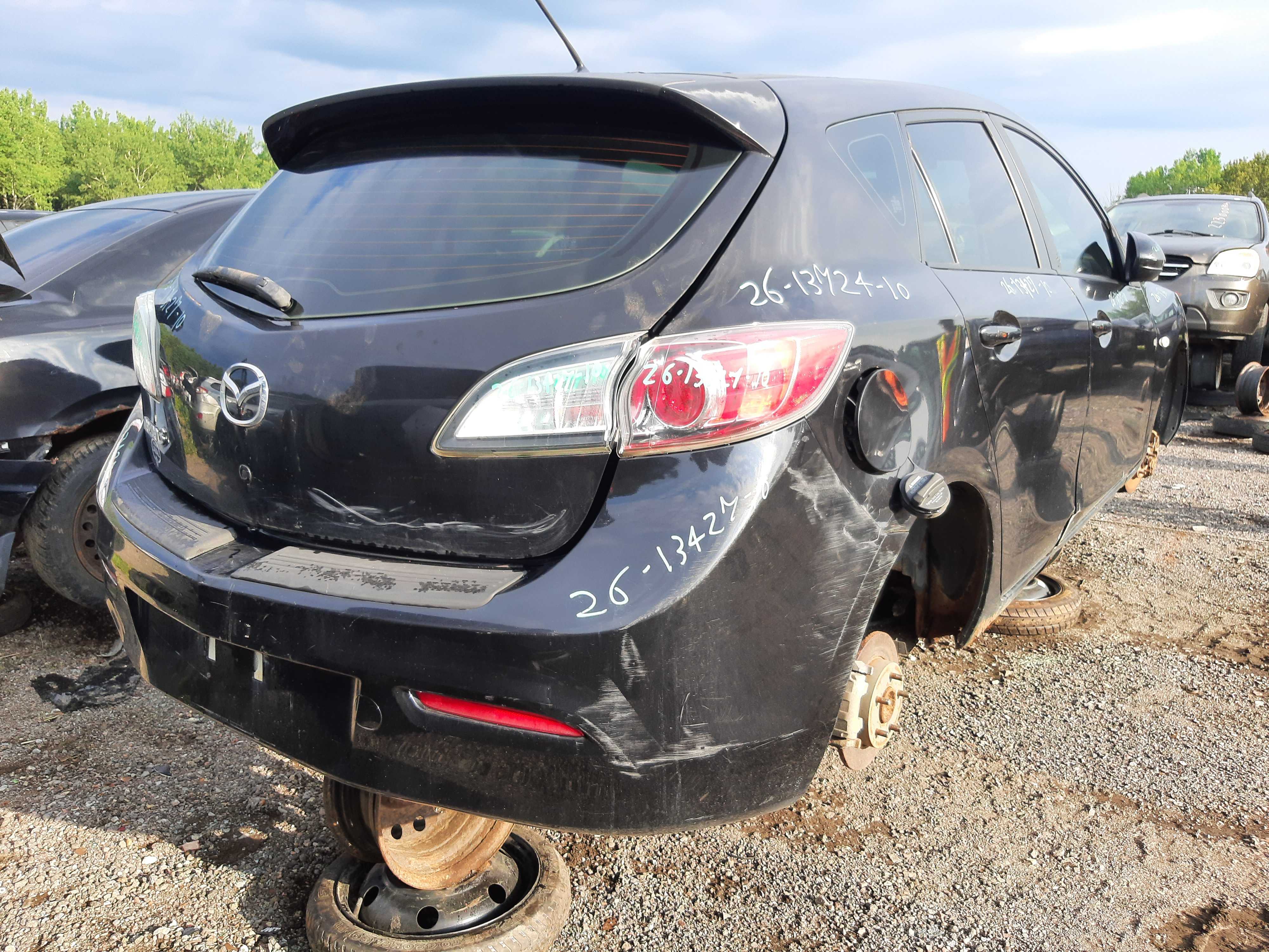 MAZDA MAZDA3 2010