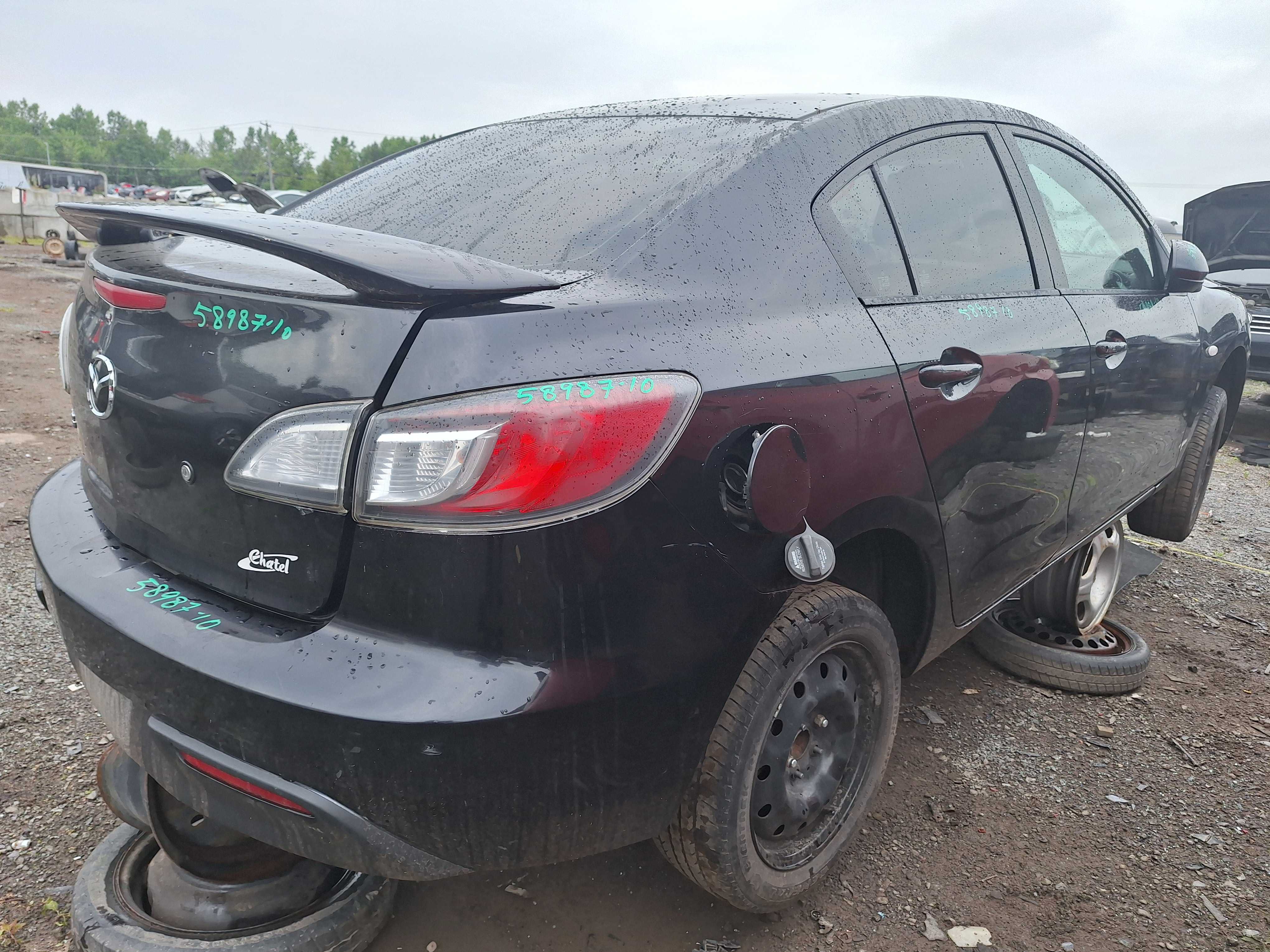 MAZDA MAZDA3 2010