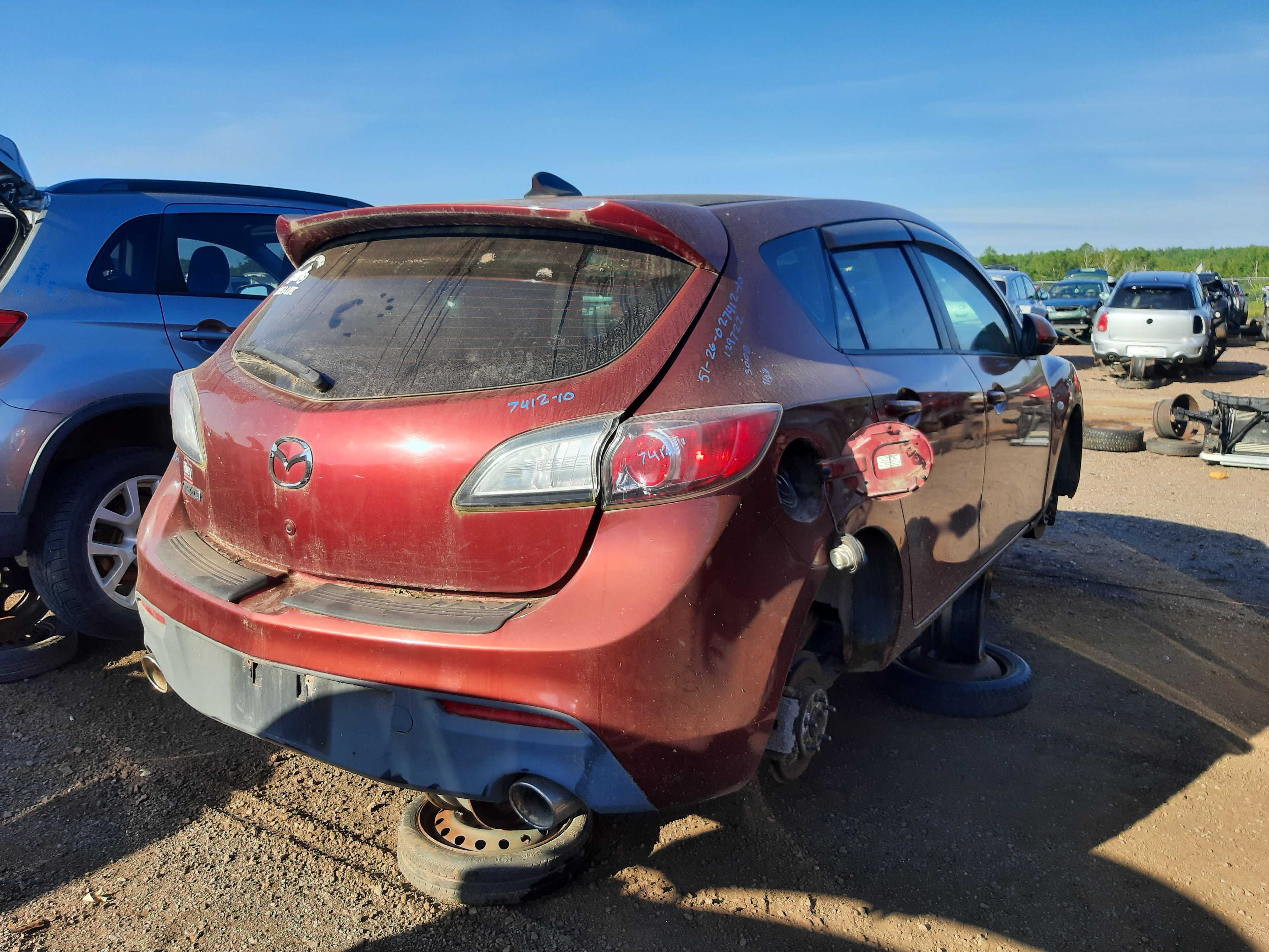 MAZDA MAZDA3 2010