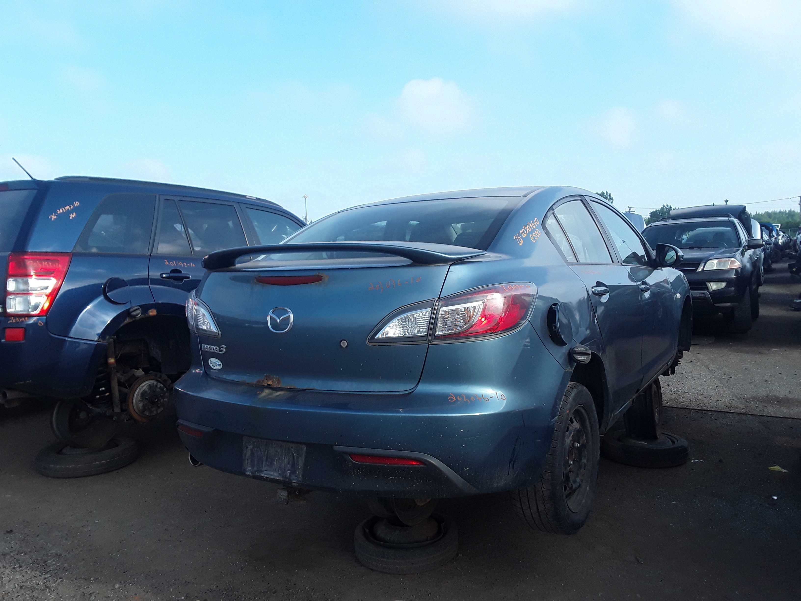 MAZDA MAZDA3 2010