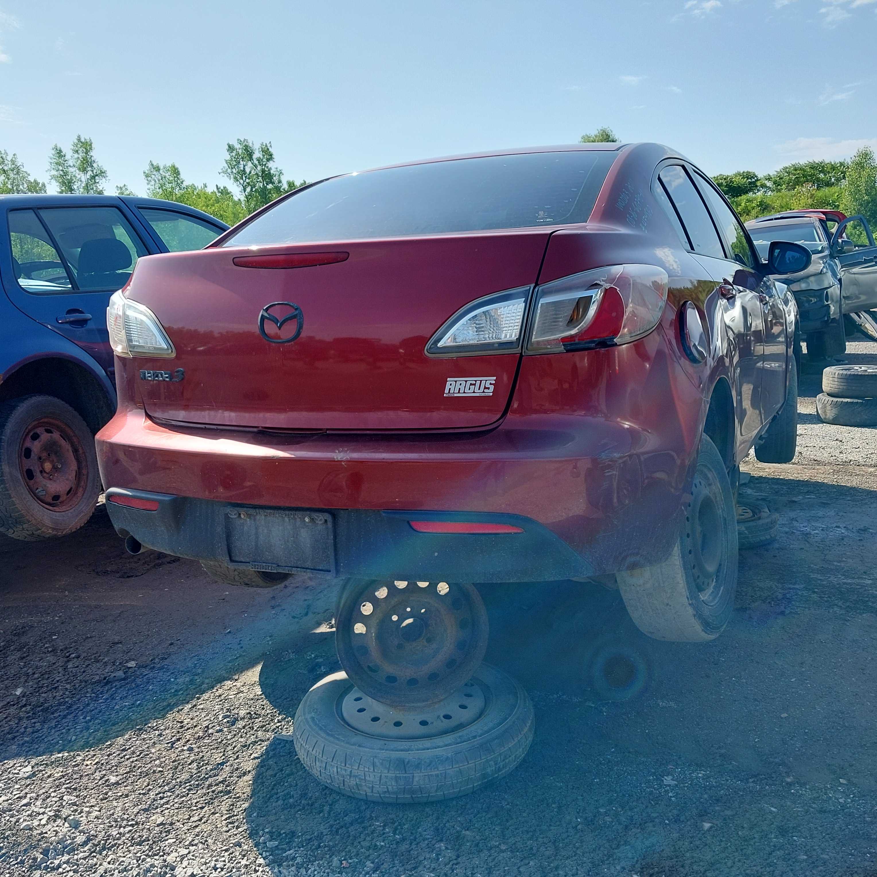 MAZDA MAZDA3 2011