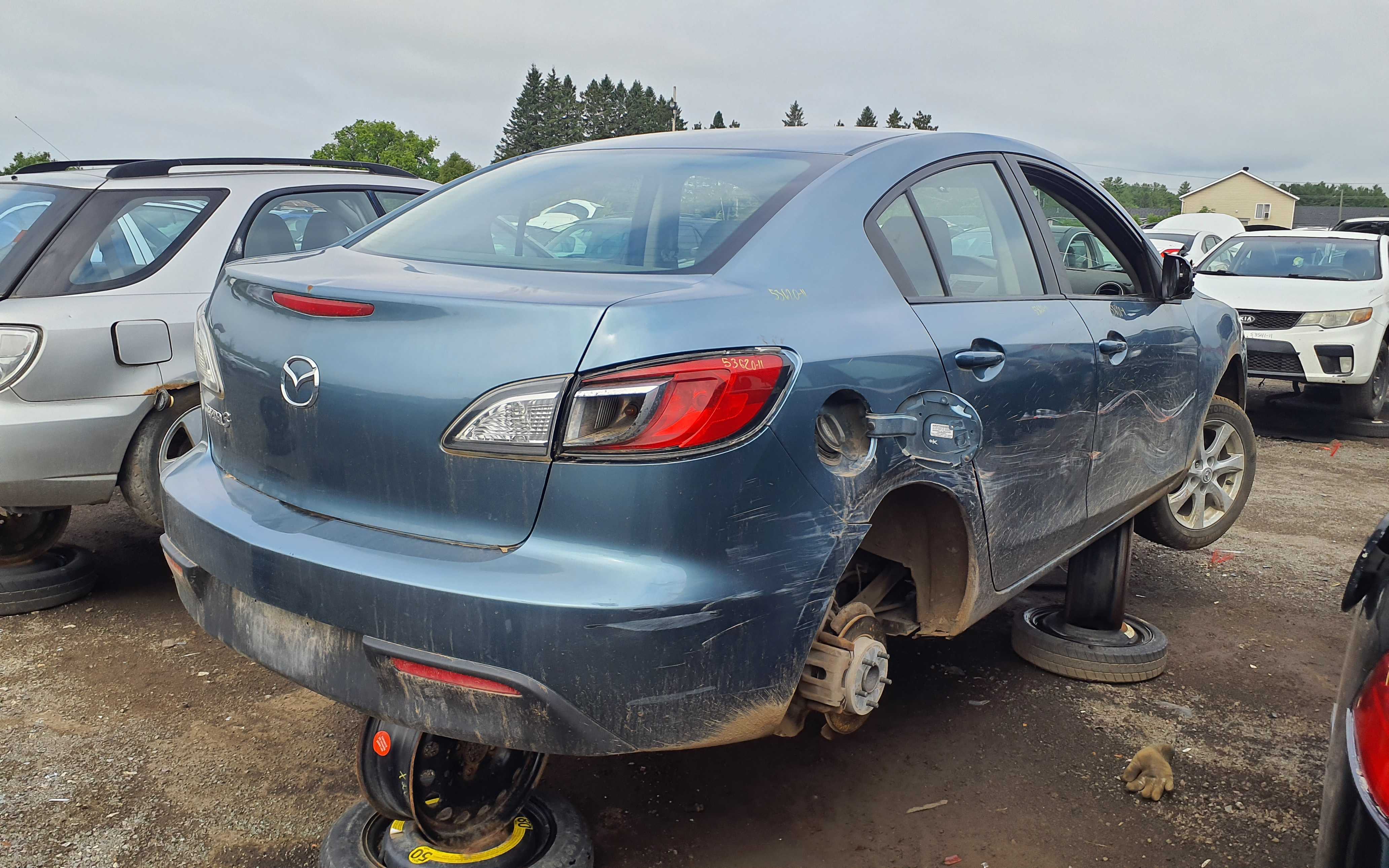 MAZDA MAZDA3 2011