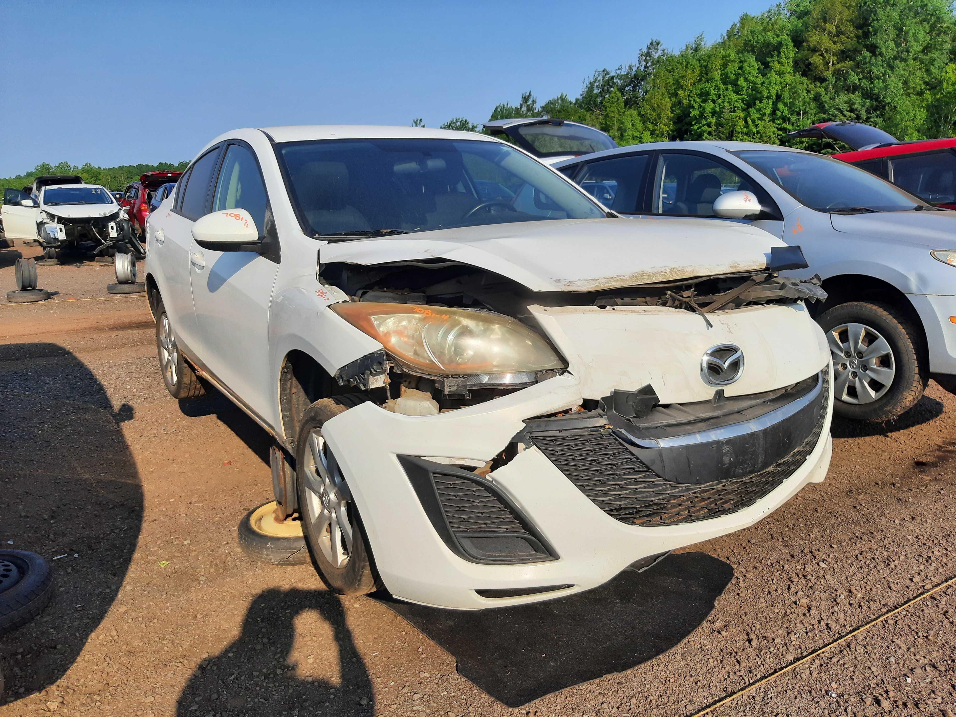 MAZDA MAZDA3 2011