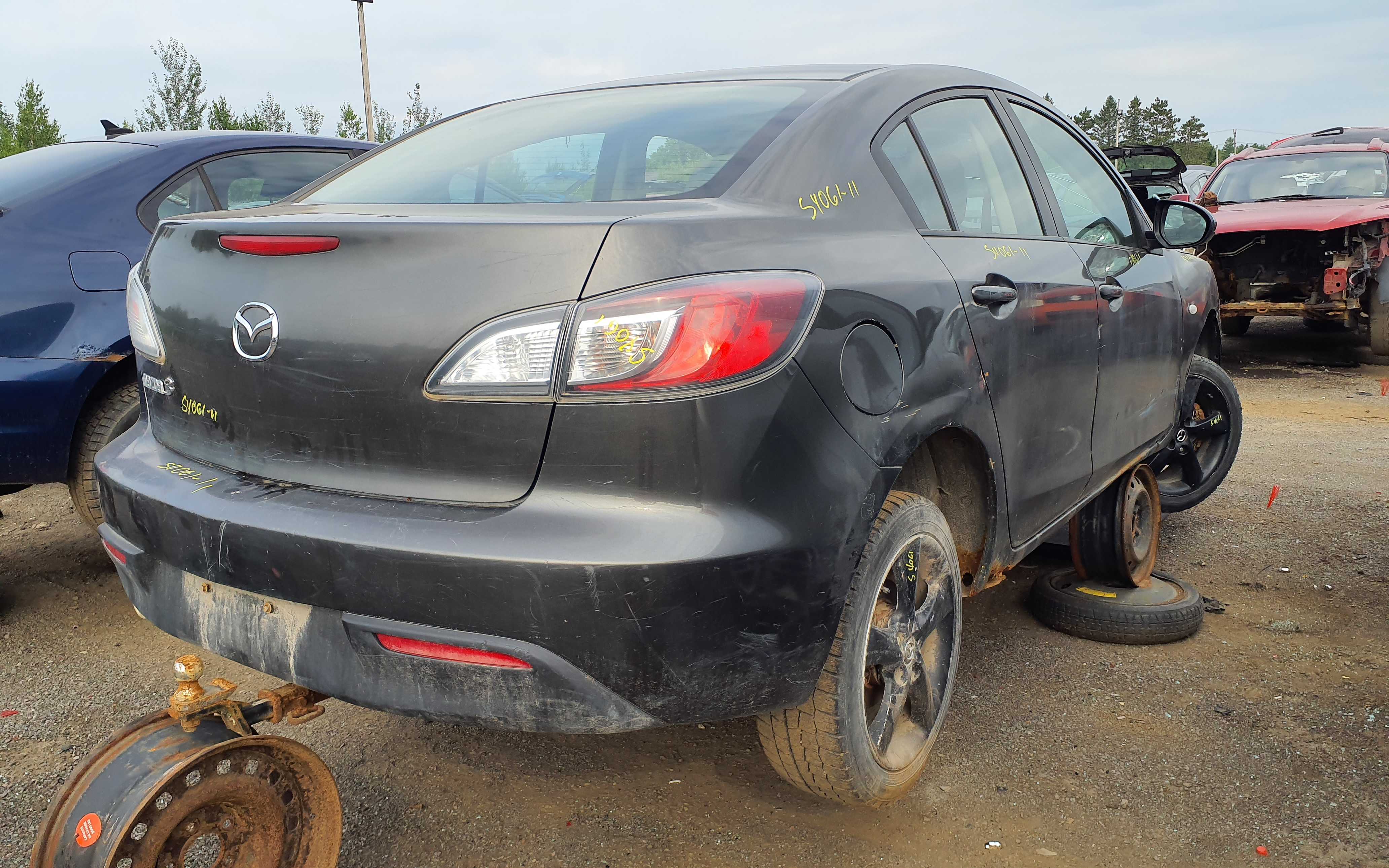 MAZDA MAZDA3 2011
