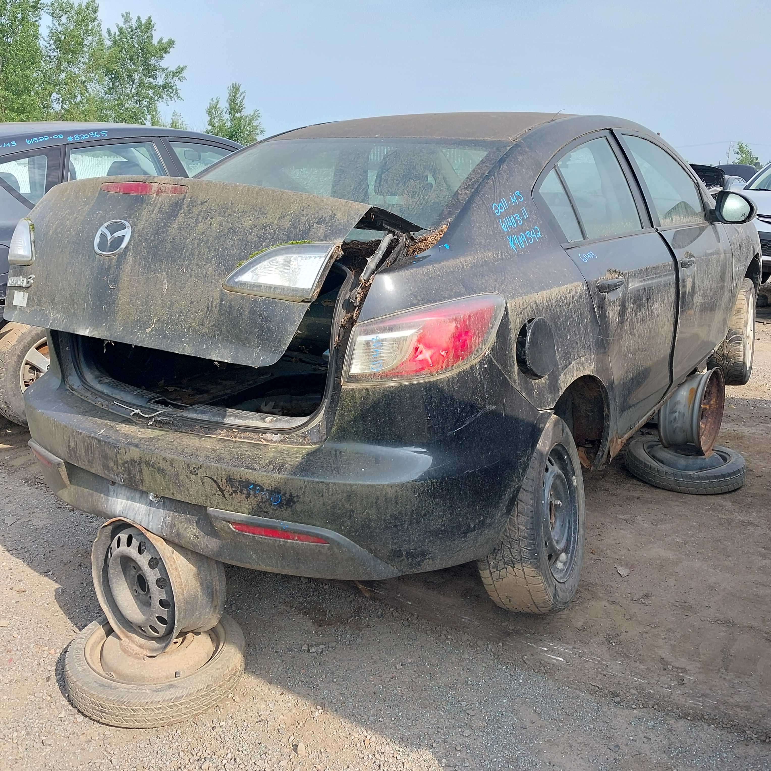 MAZDA MAZDA3 2011