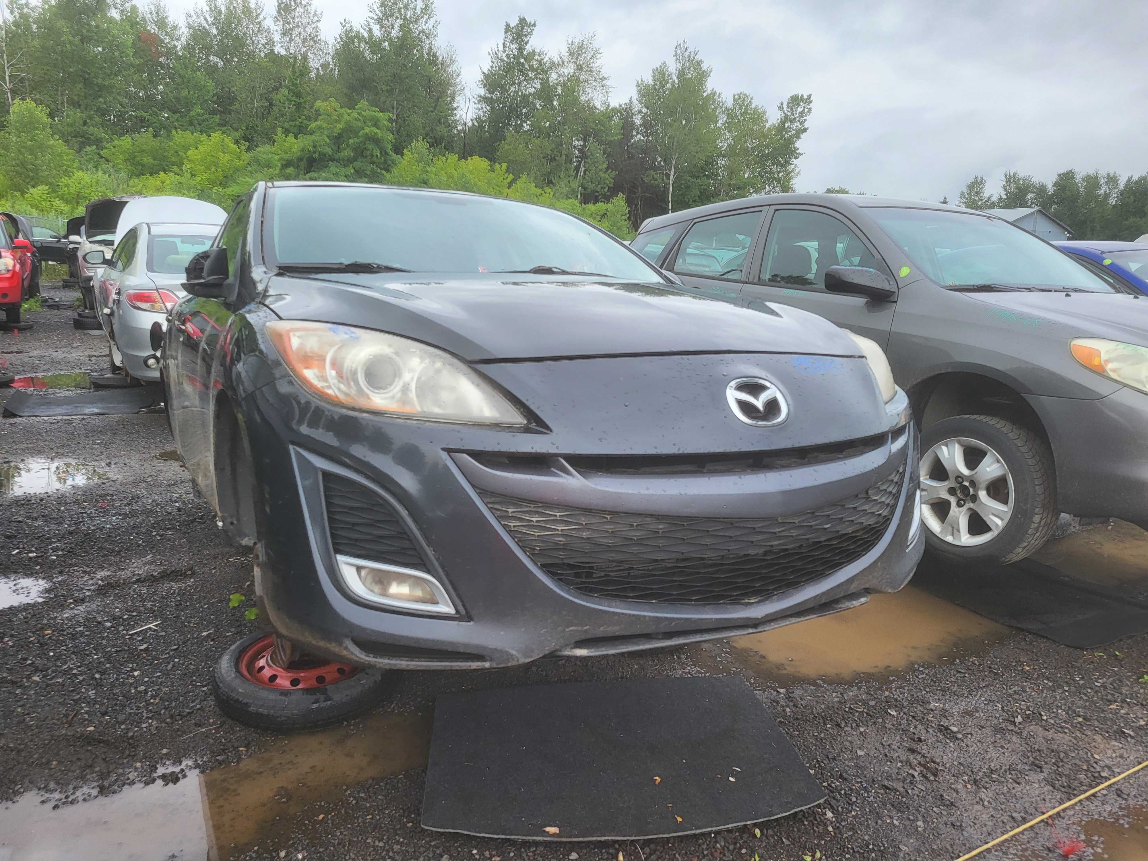 MAZDA MAZDA3 2011