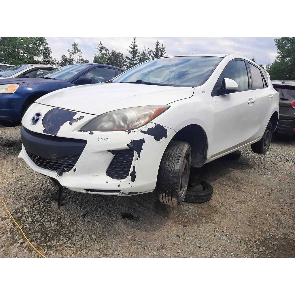 MAZDA MAZDA3 2012