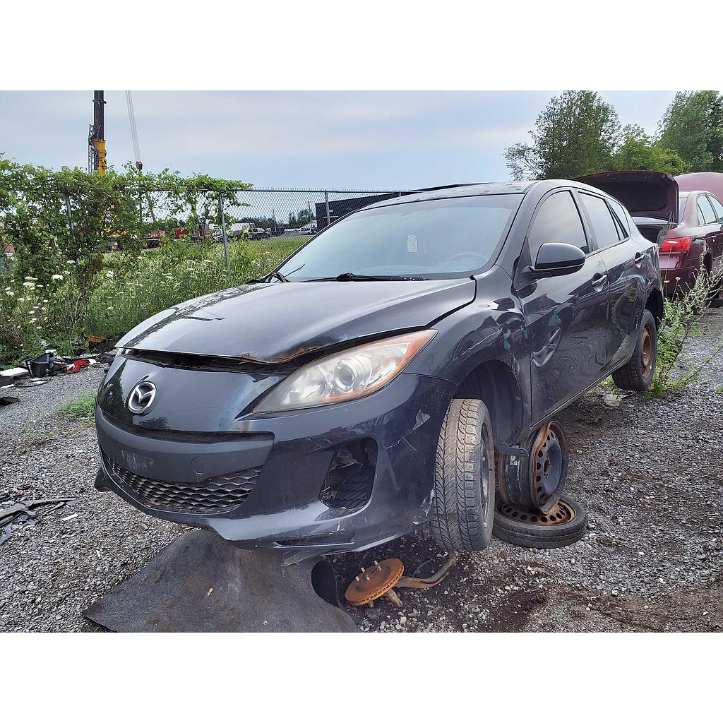 MAZDA MAZDA3 2012