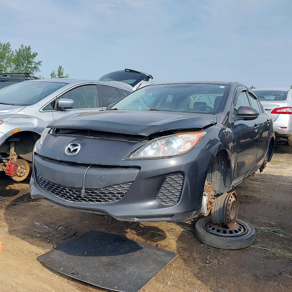 MAZDA MAZDA3 2012