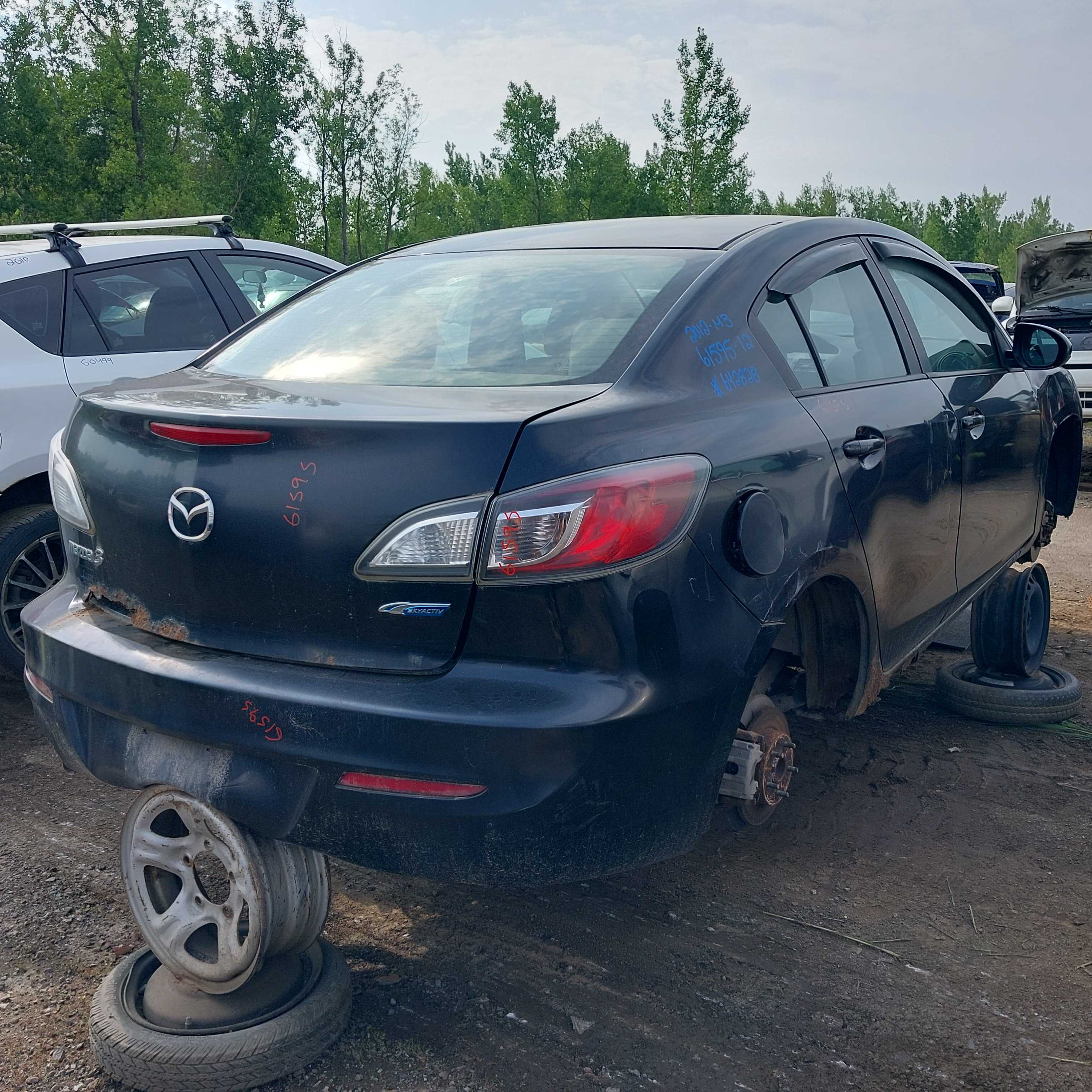 MAZDA MAZDA3 2012