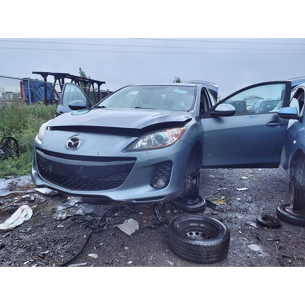 MAZDA MAZDA3 2012