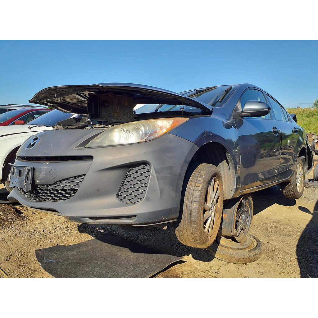 MAZDA MAZDA3 2012