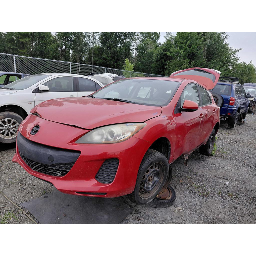 MAZDA MAZDA3 2013