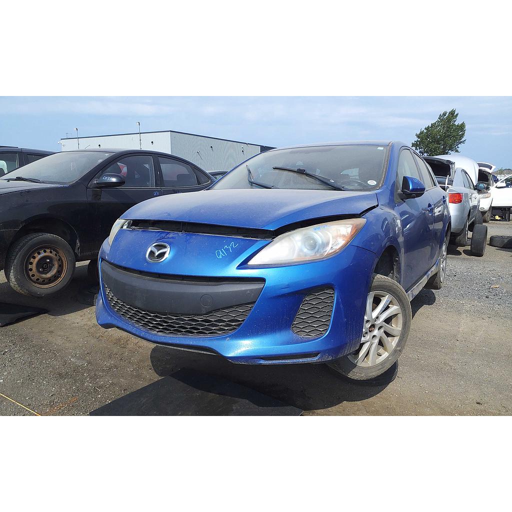 MAZDA MAZDA3 2013