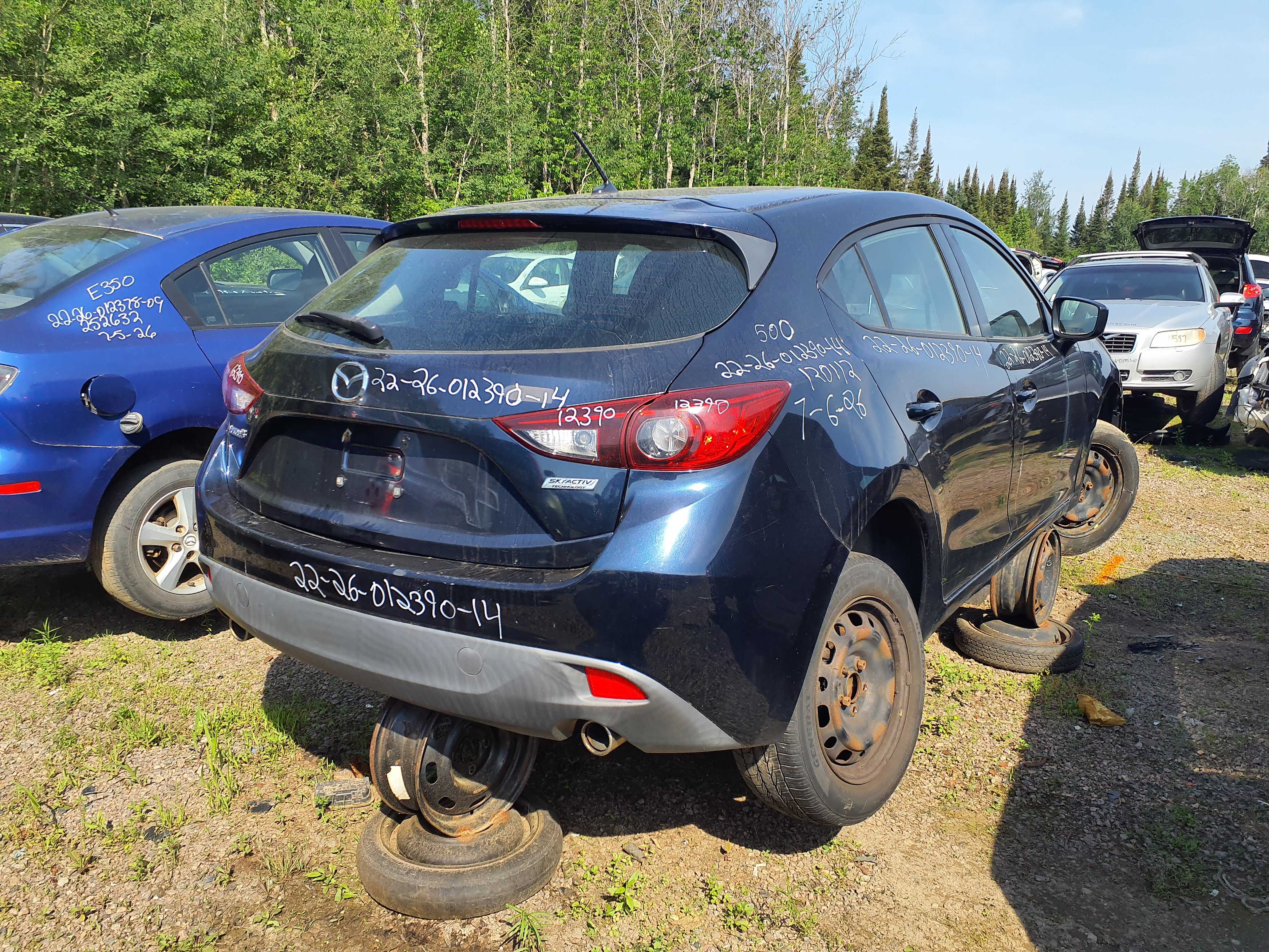 MAZDA MAZDA3 2014