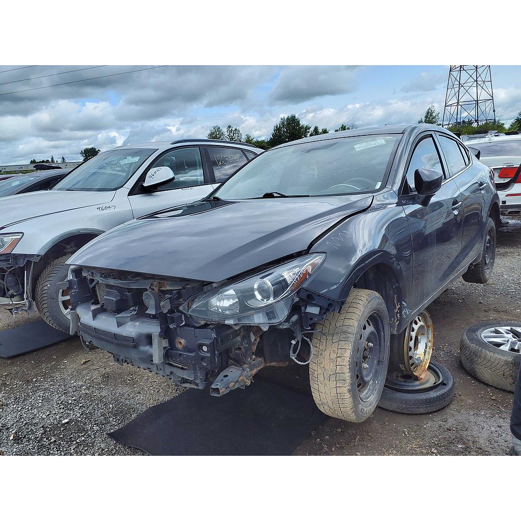 MAZDA MAZDA3 2015