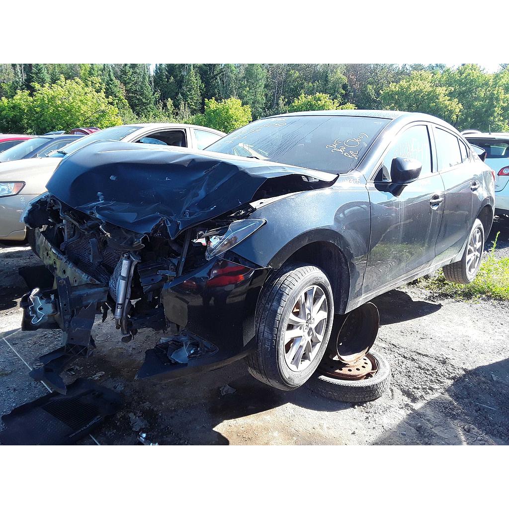 MAZDA MAZDA3 2015