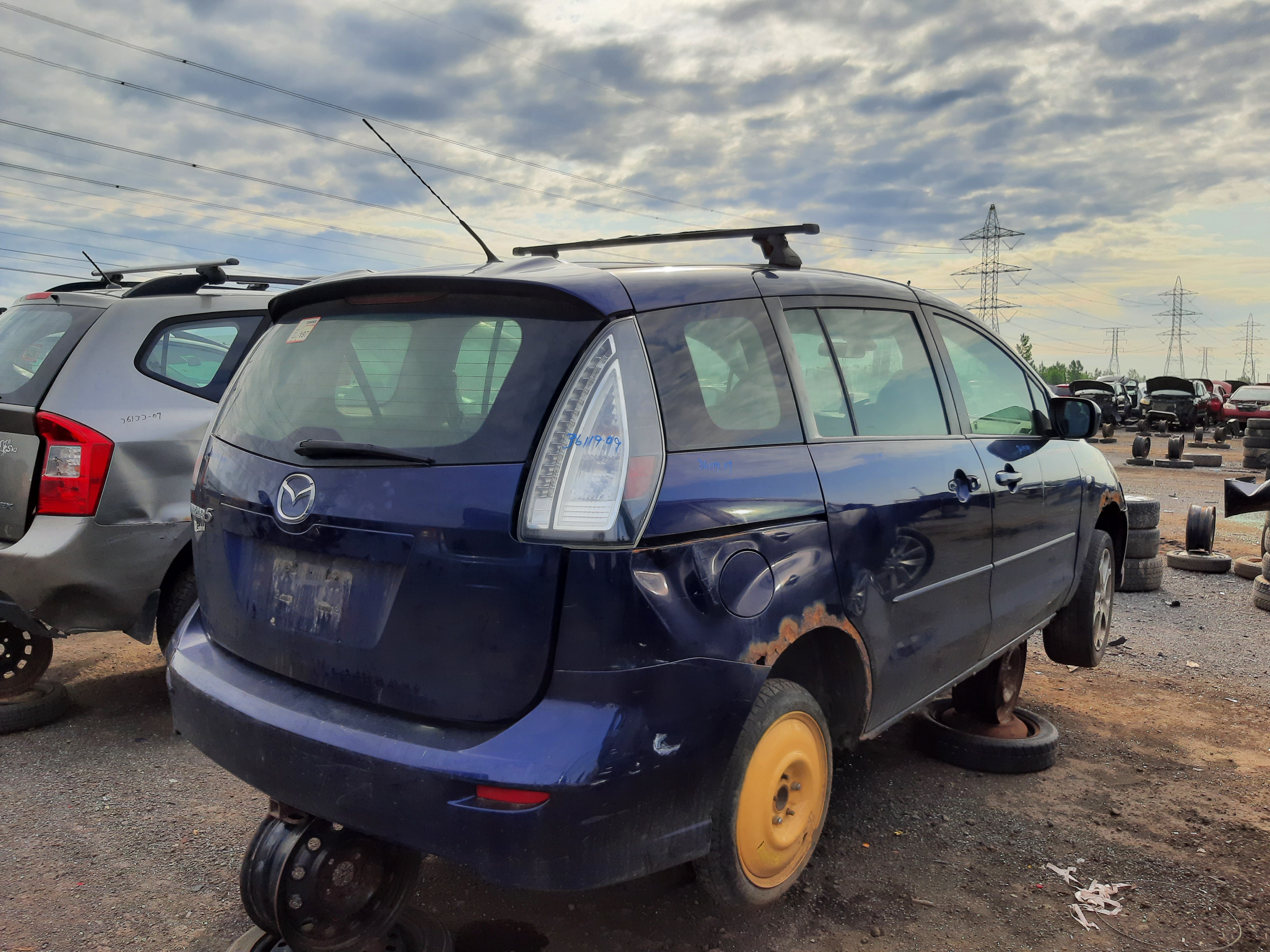MAZDA MAZDA5 2009