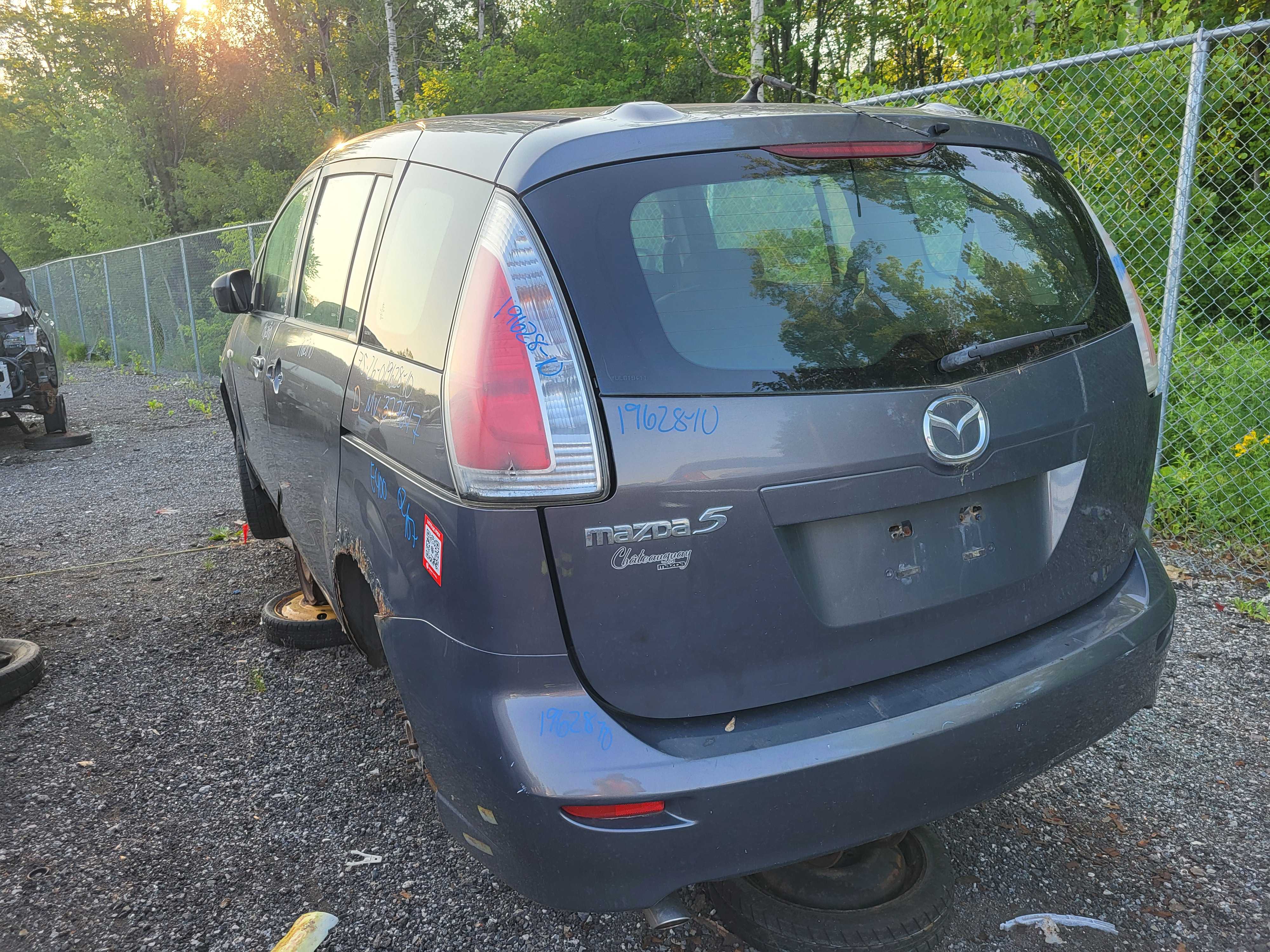 MAZDA MAZDA5 2010