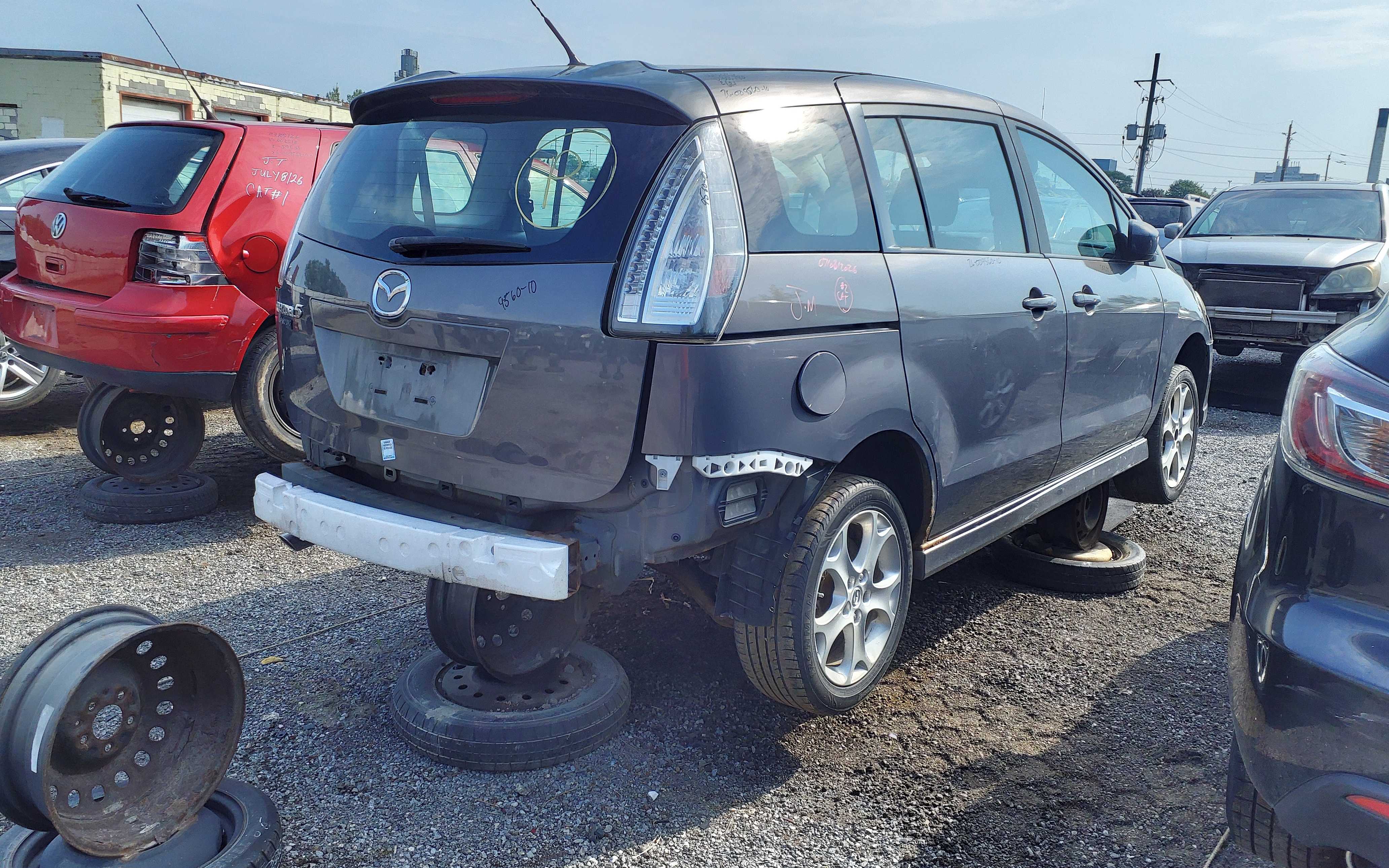 MAZDA MAZDA5 2010