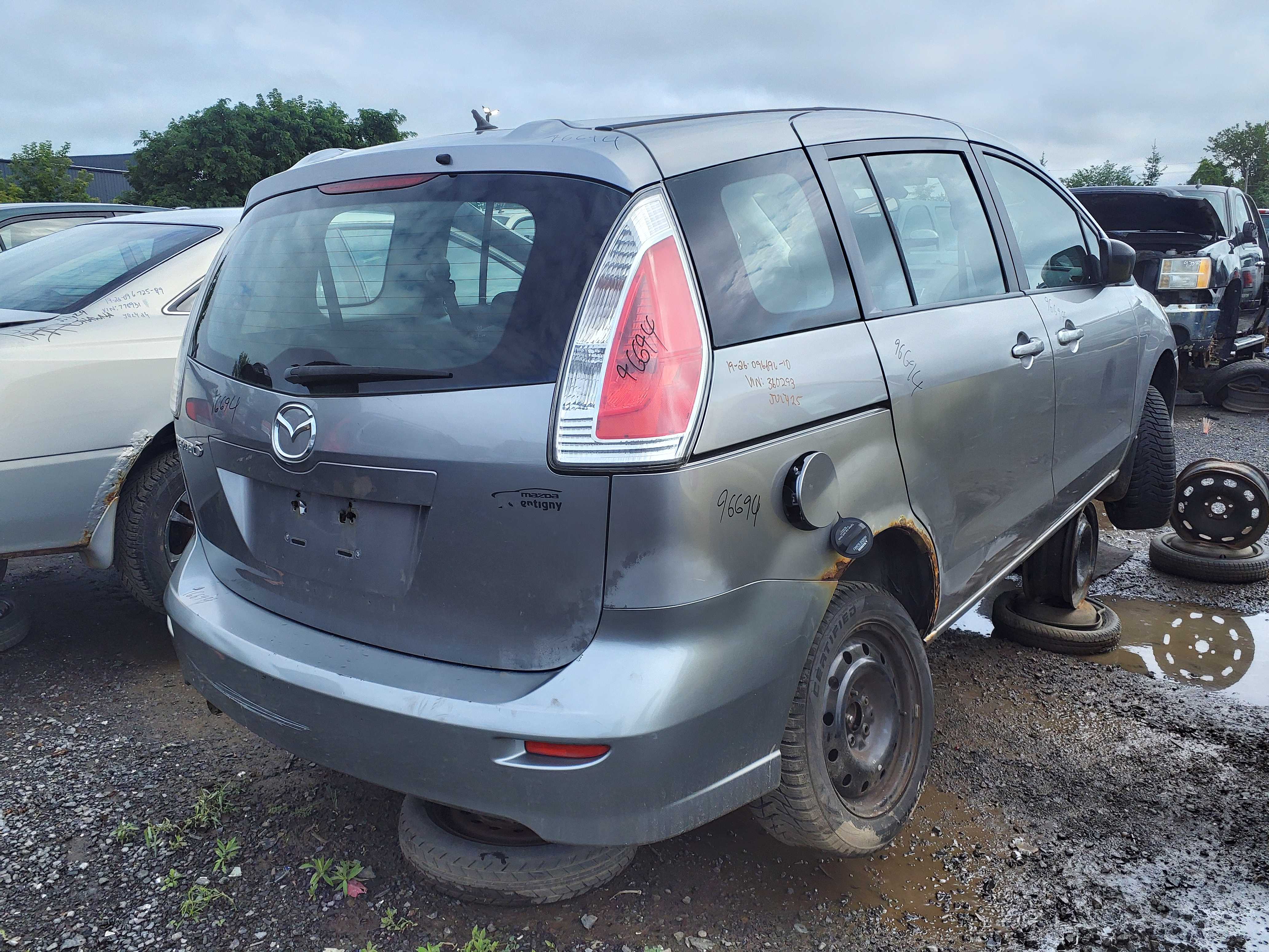 MAZDA MAZDA5 2010