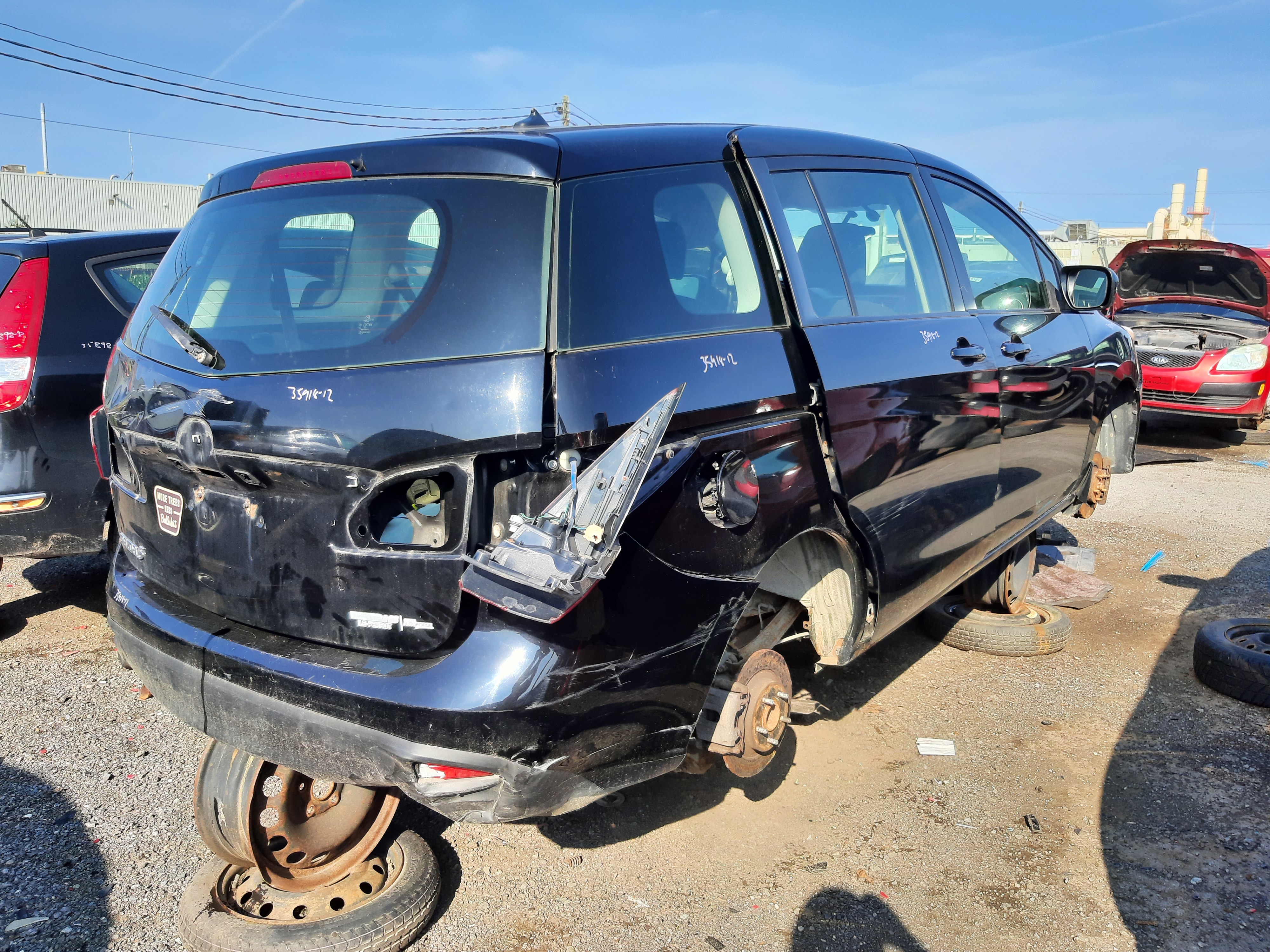 MAZDA MAZDA5 2012