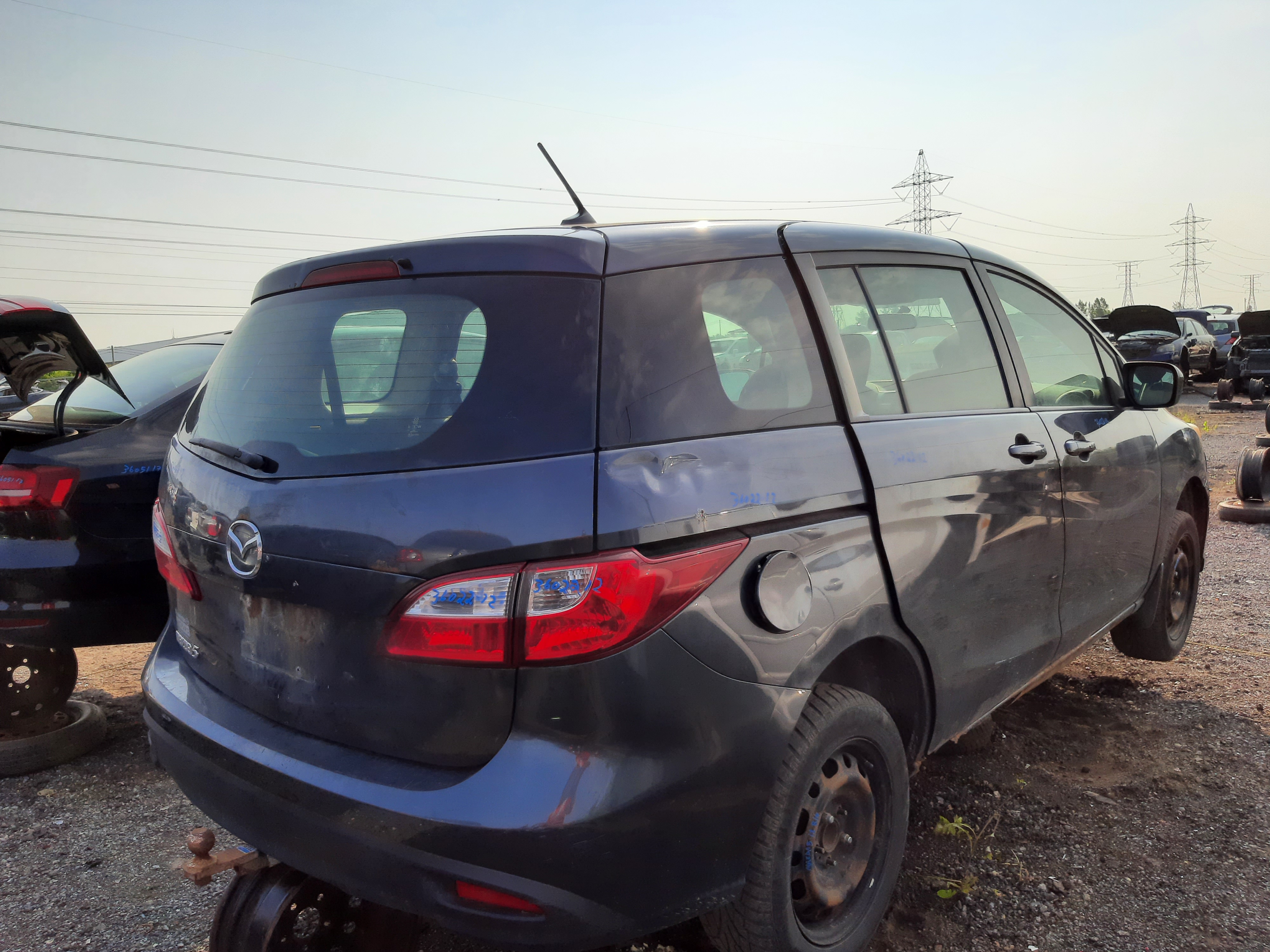 MAZDA MAZDA5 2012
