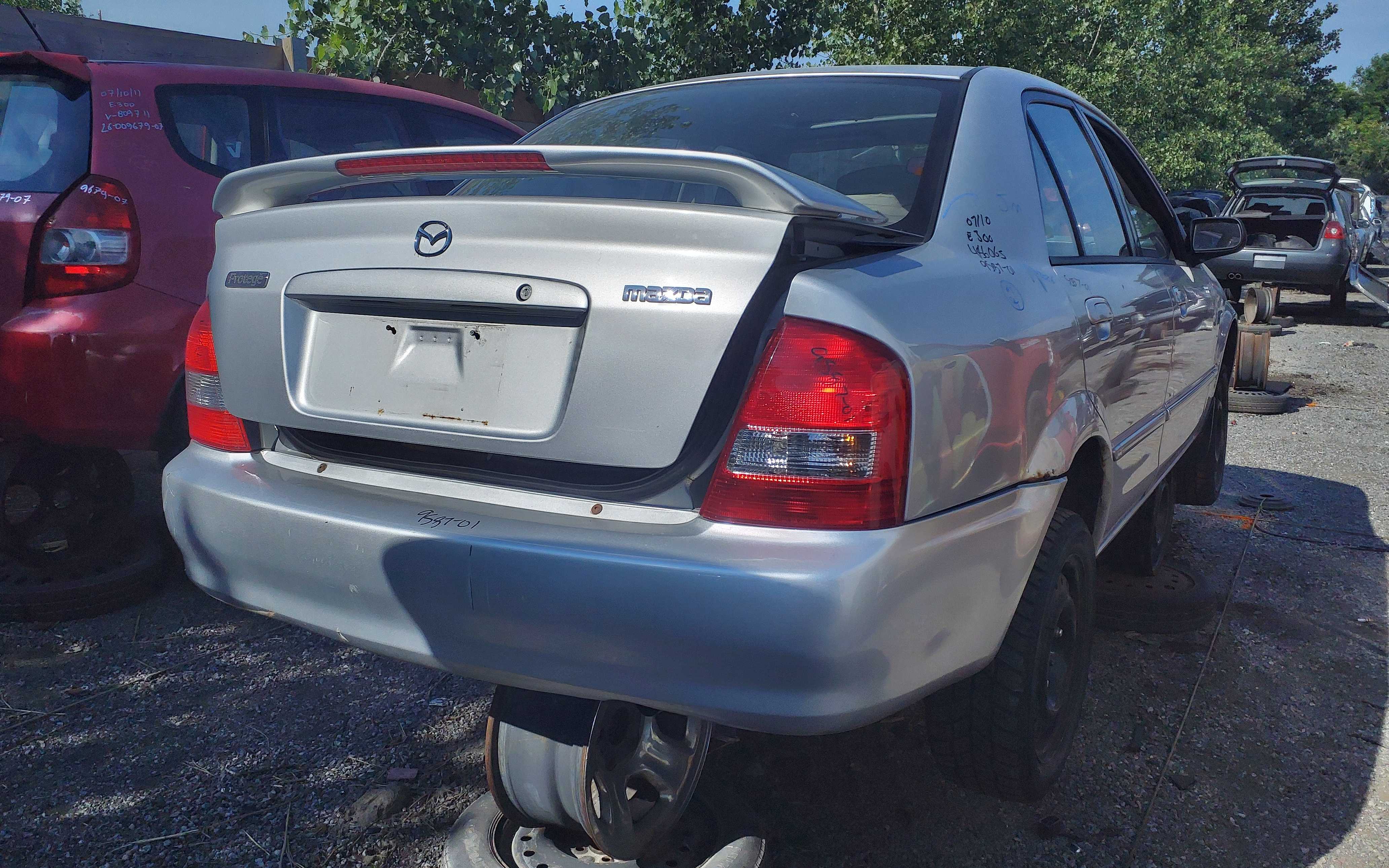 MAZDA PROTEGE 2001