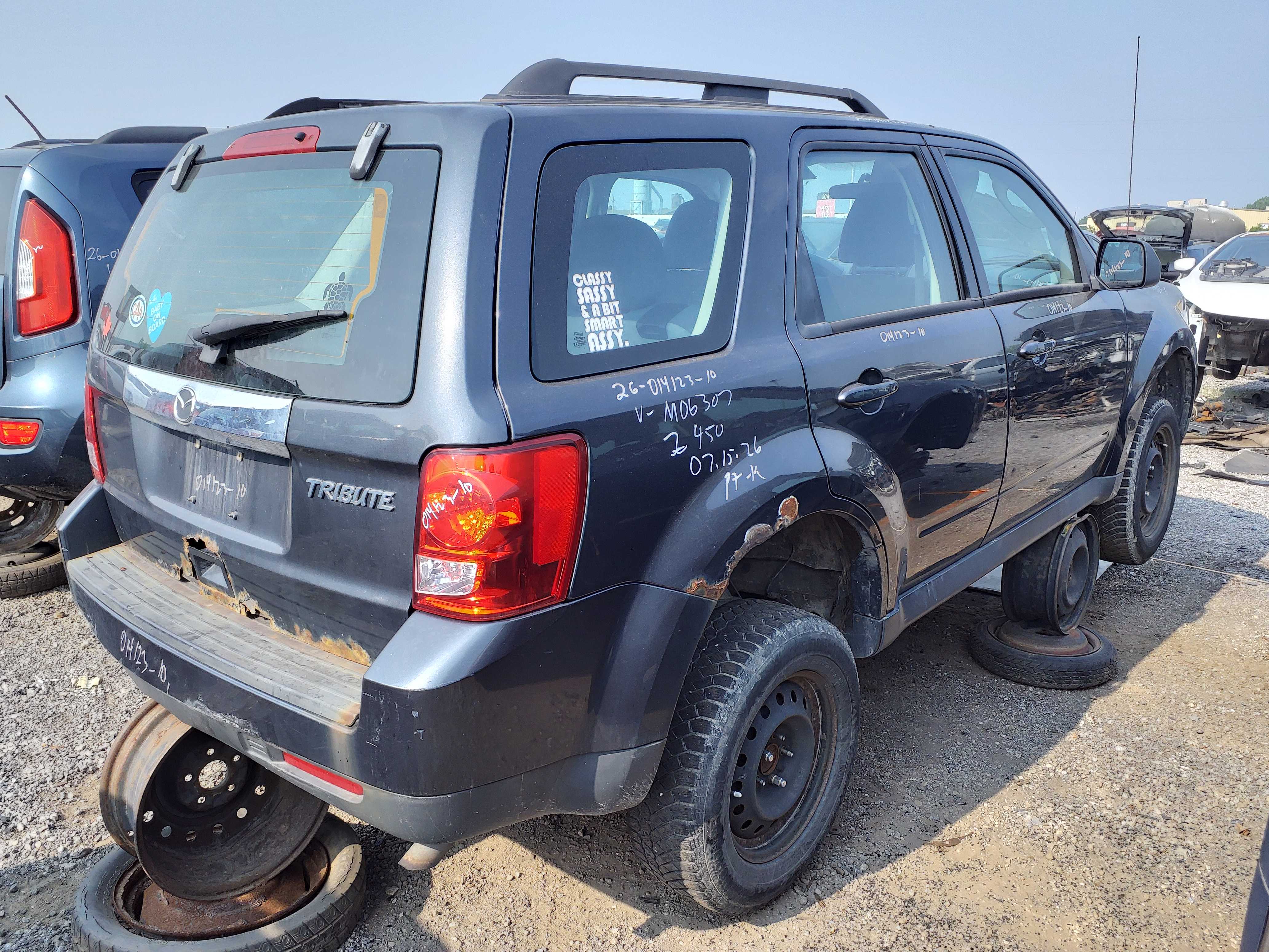 MAZDA TRIBUTE 2010