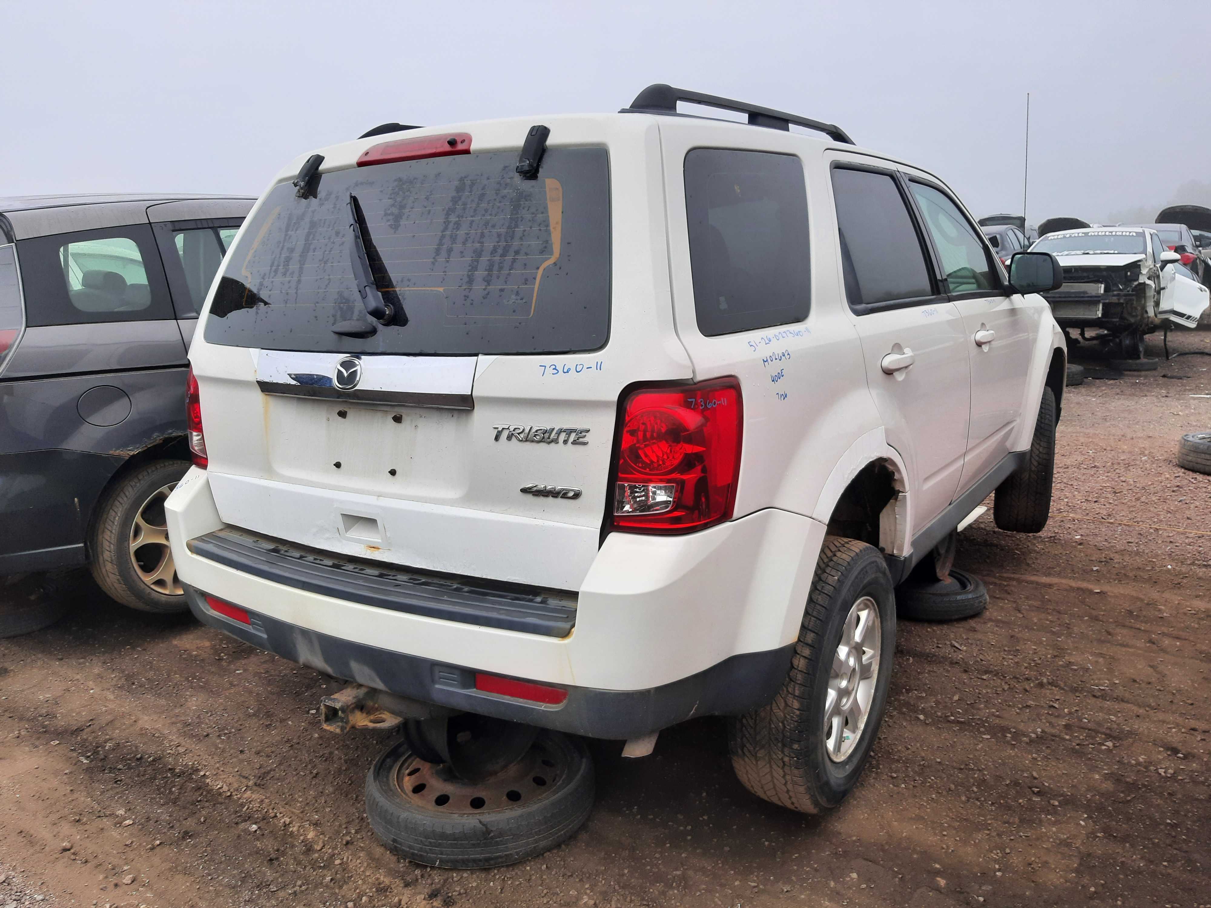 MAZDA TRIBUTE 2011