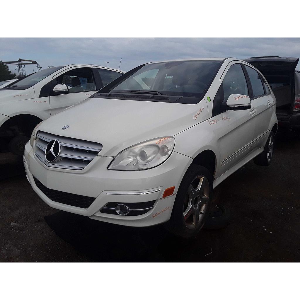 MERCEDES-BENZ B-CLASS 2011