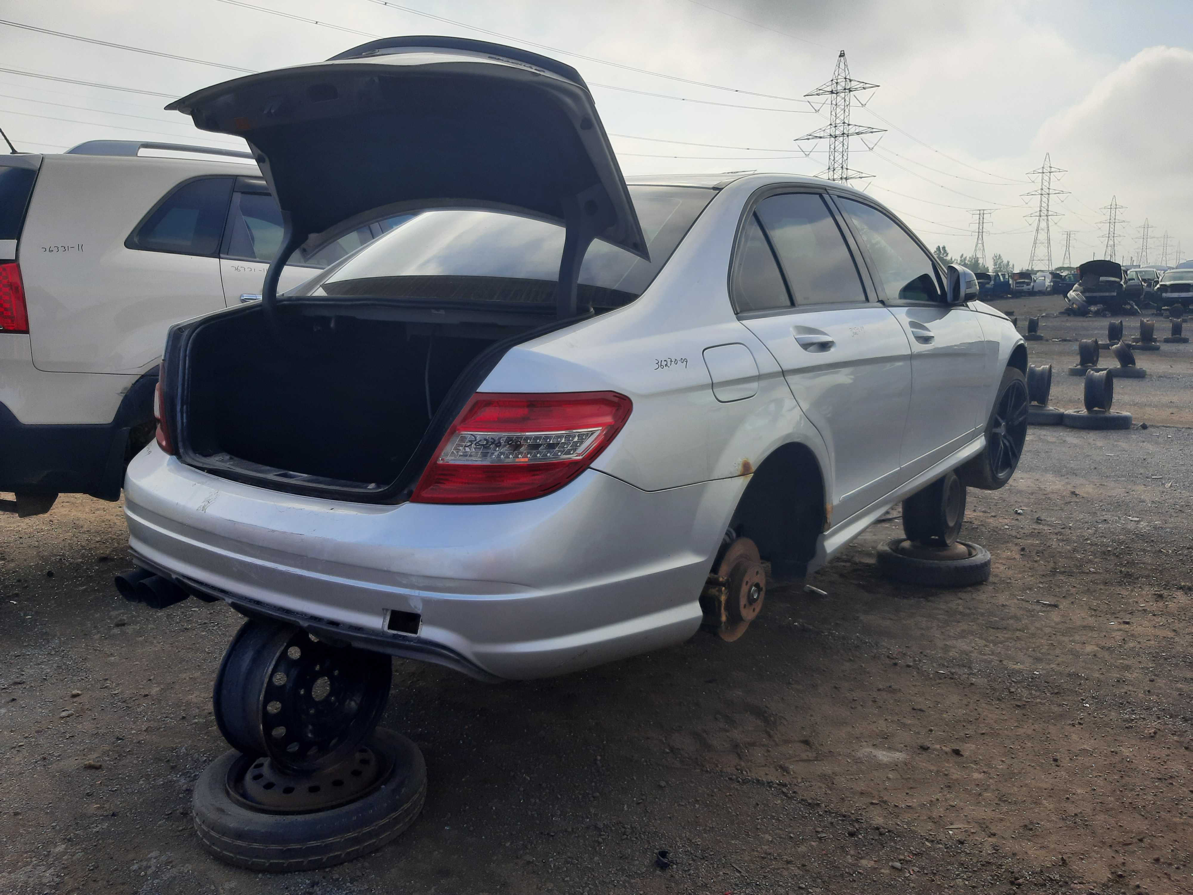 MERCEDES-BENZ C-CLASS 2009
