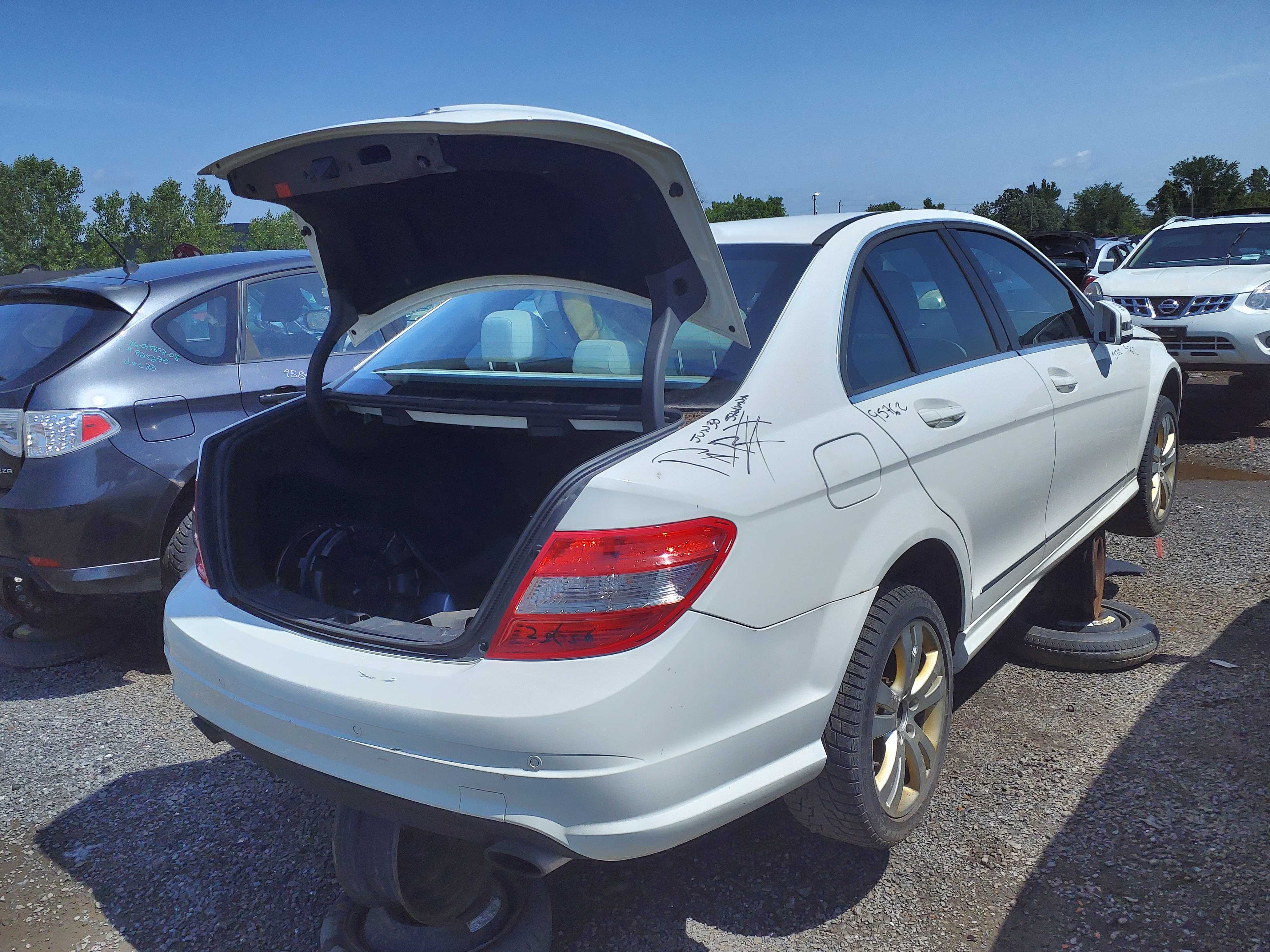 MERCEDES-BENZ C-CLASS 2010