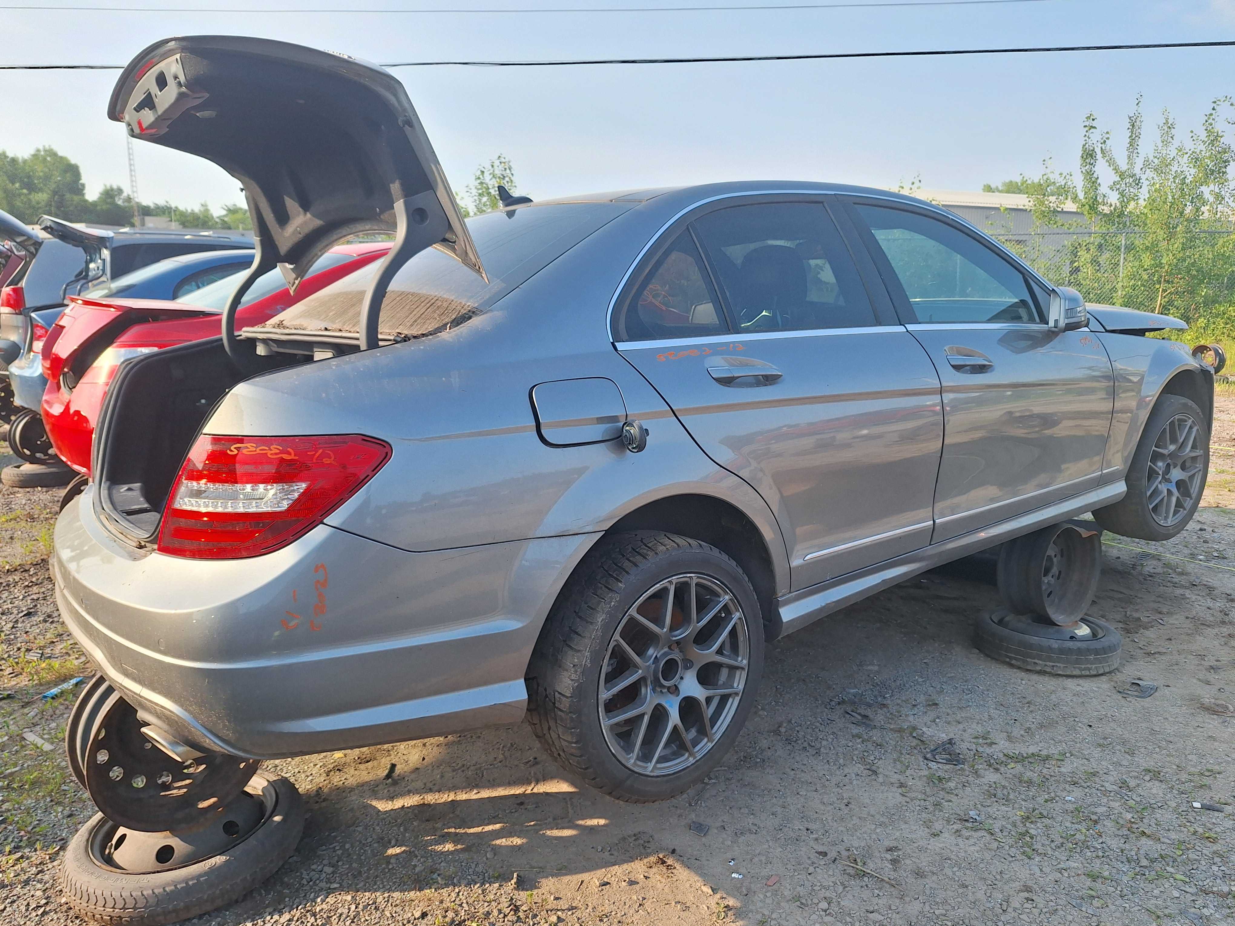 MERCEDES-BENZ C-CLASS 2012