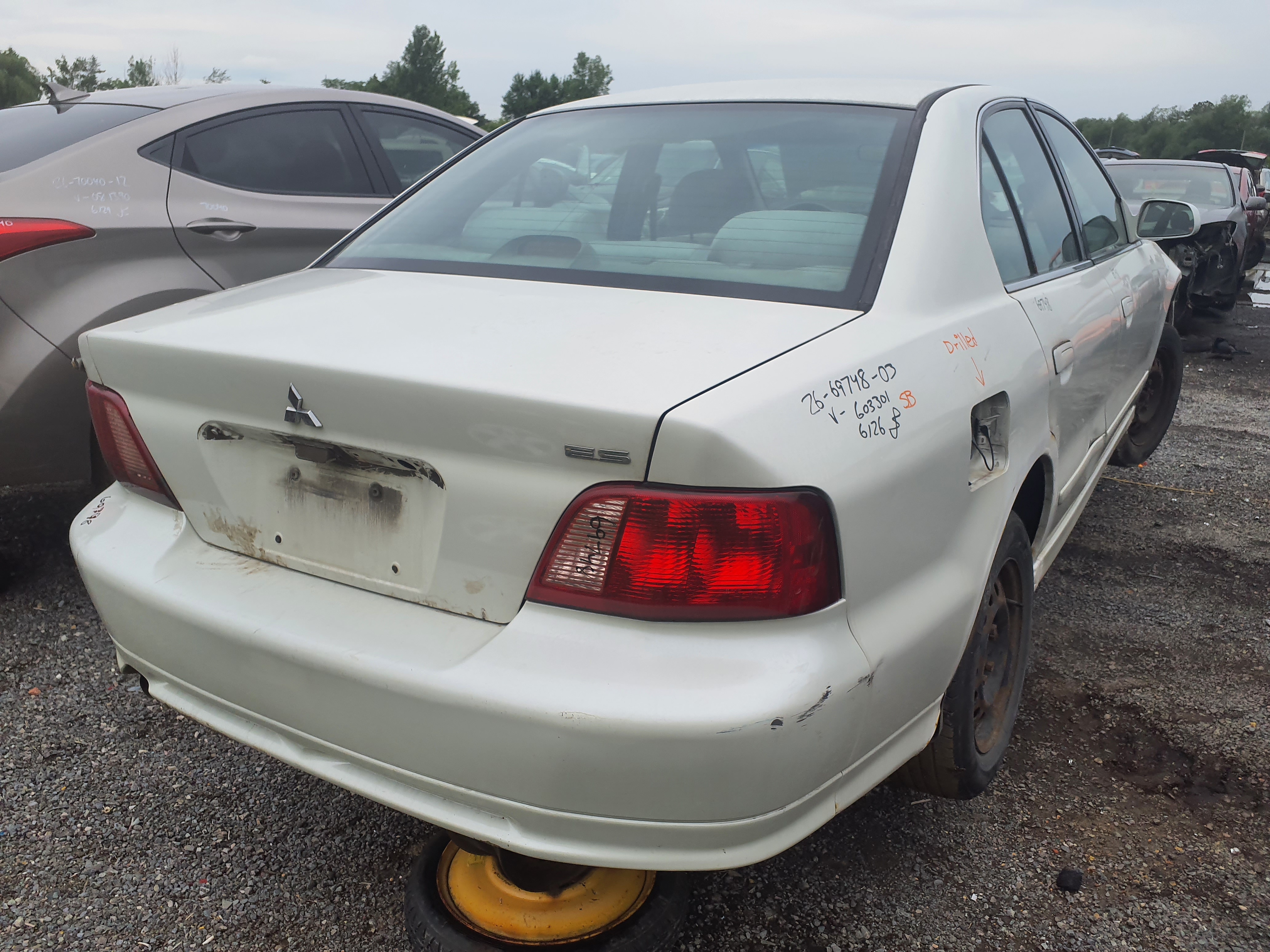 MITSUBISHI GALANT 2003