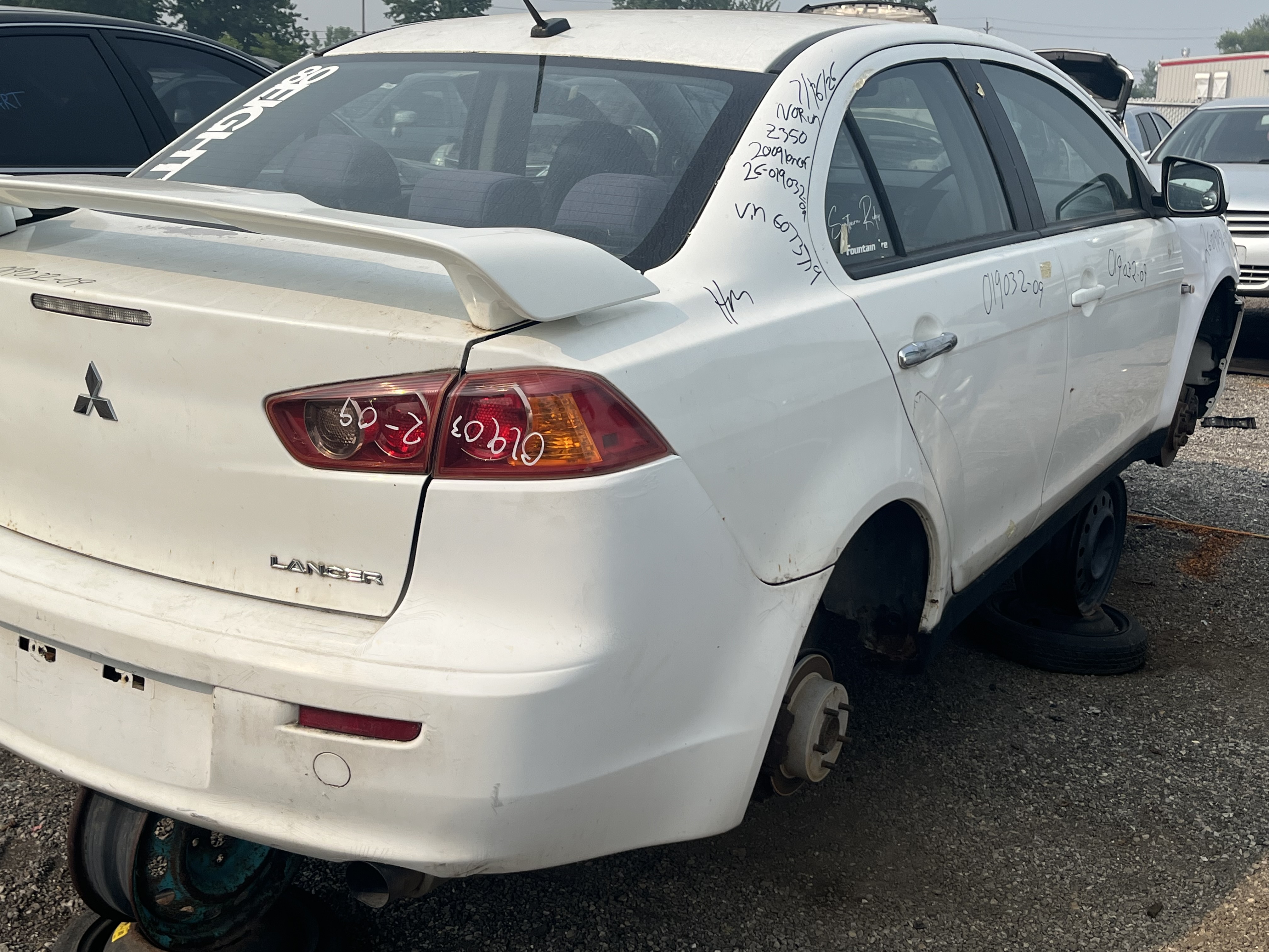 MITSUBISHI LANCER 2009