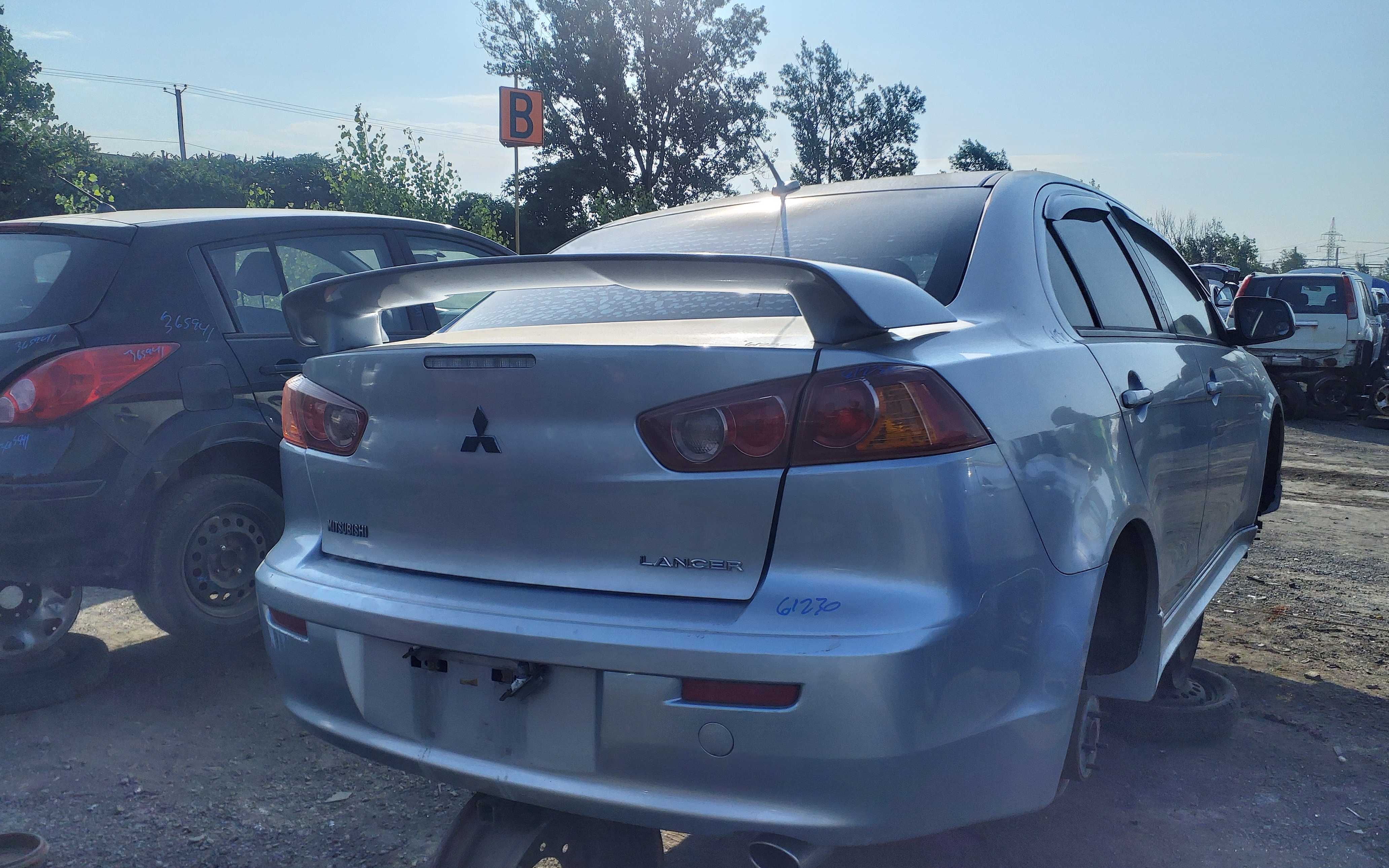 MITSUBISHI LANCER 2009