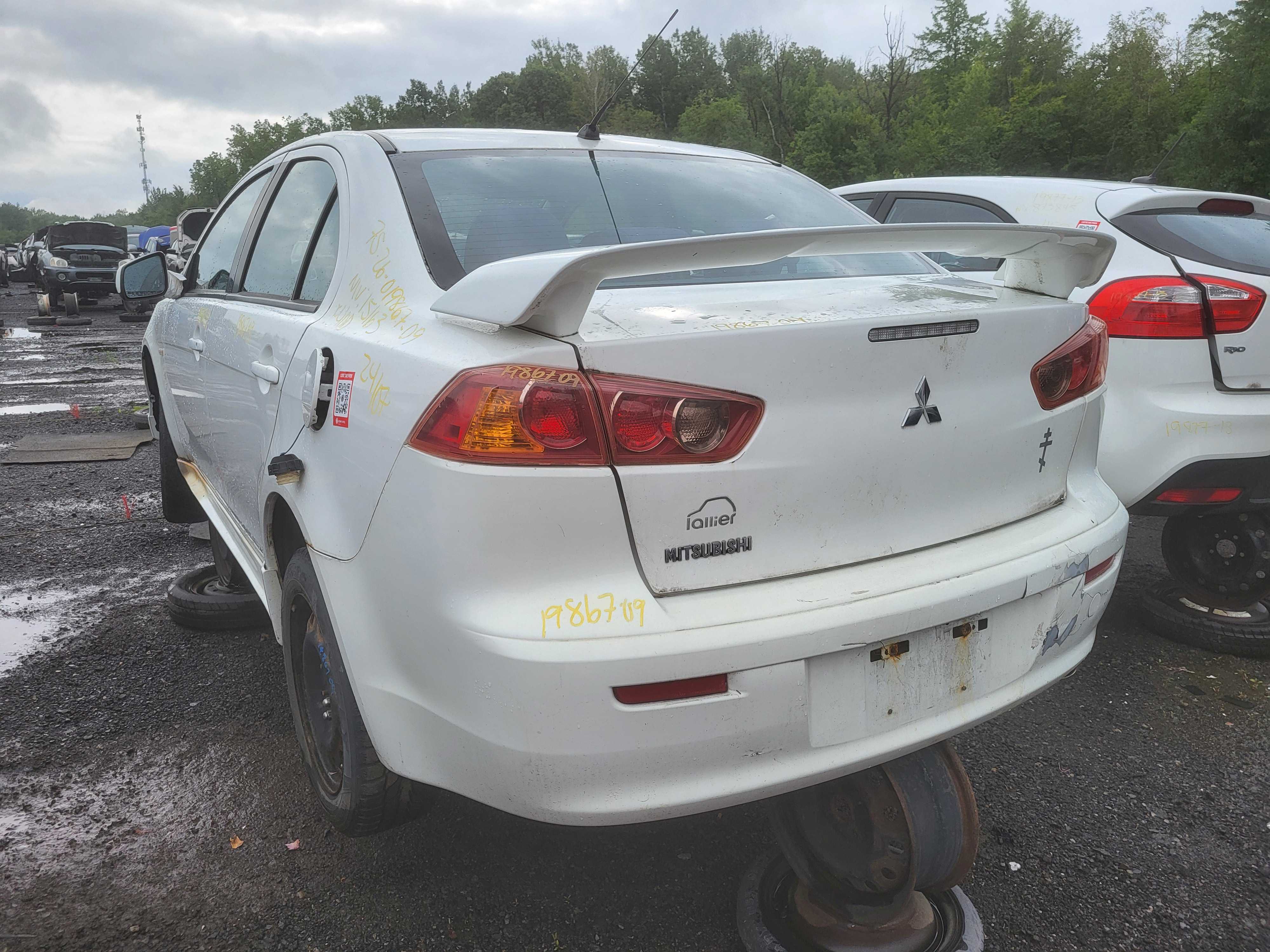 MITSUBISHI LANCER 2009