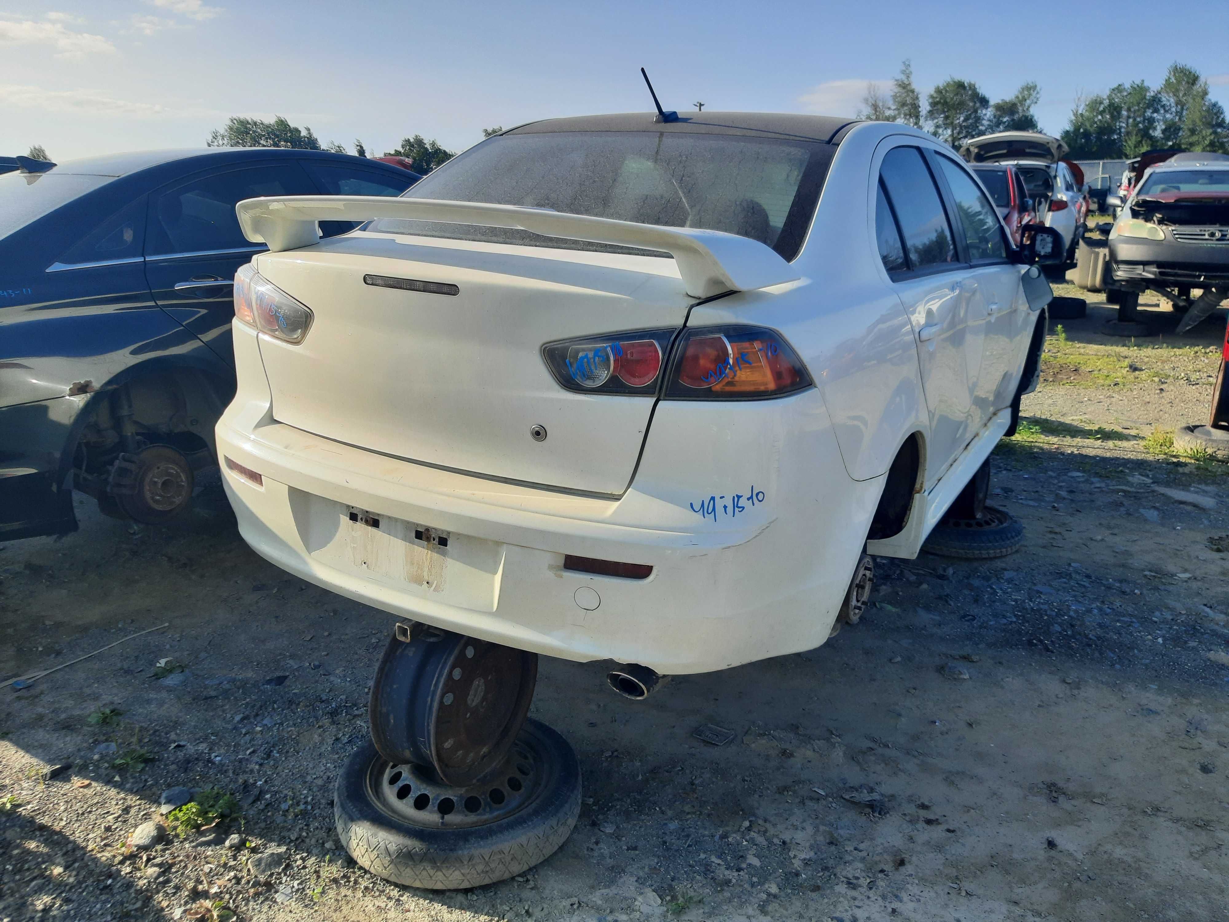 MITSUBISHI LANCER 2010