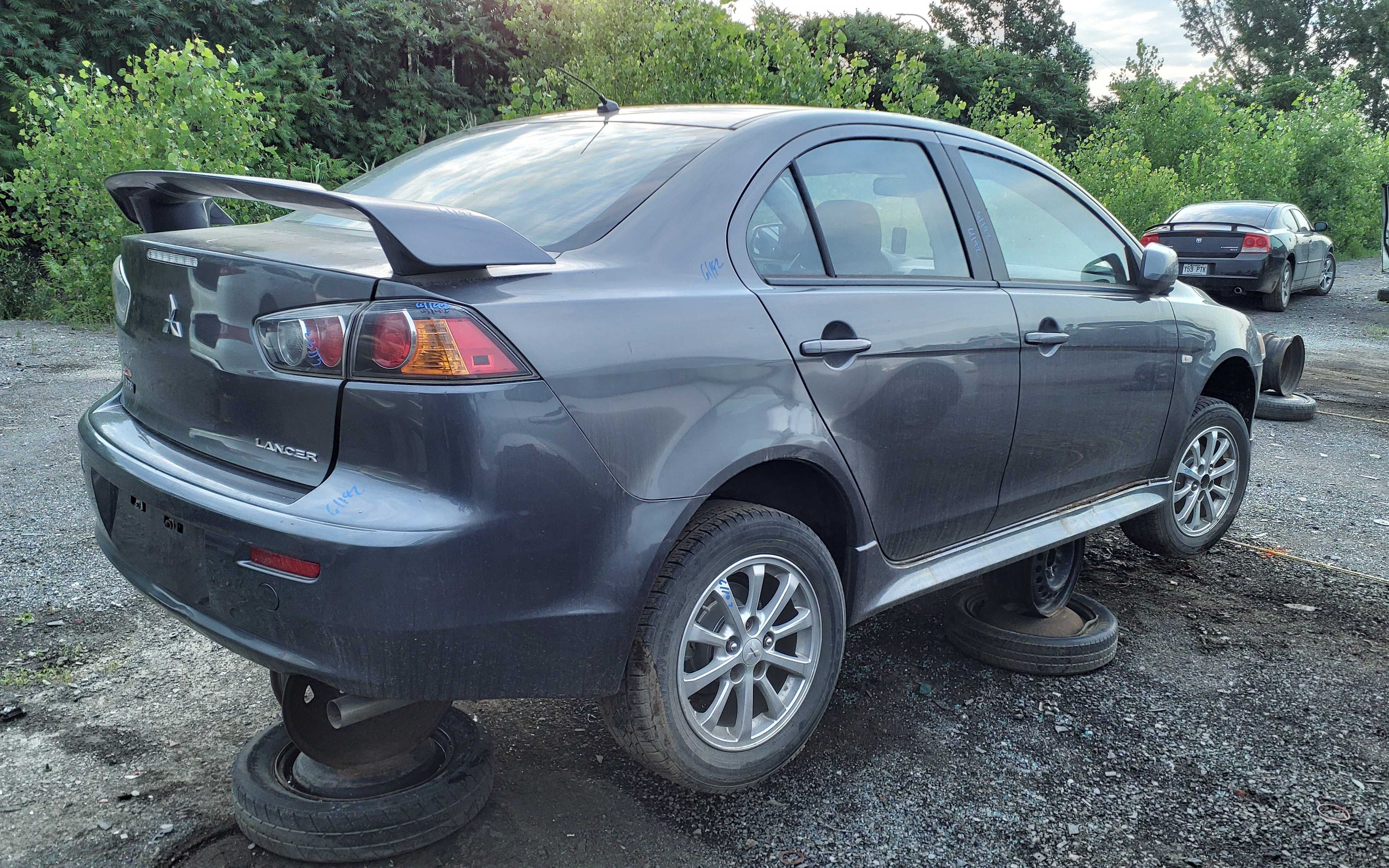 MITSUBISHI LANCER 2011